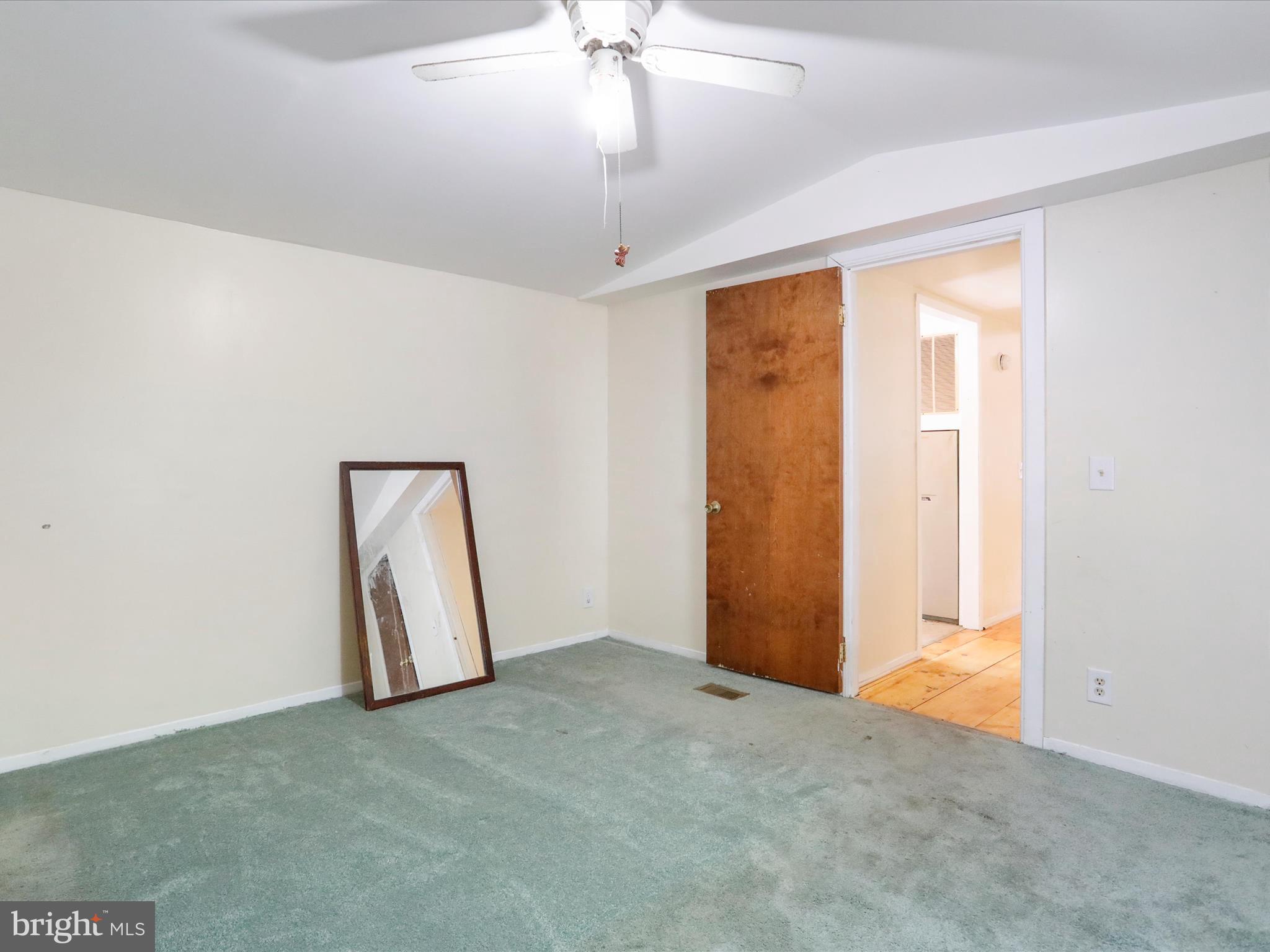 ROLLING SPRINGS FARMS WEST - Residential