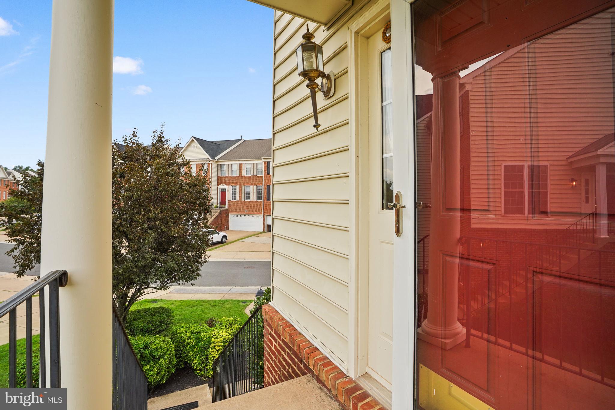 22585 WELBORNE MANOR SQUARE