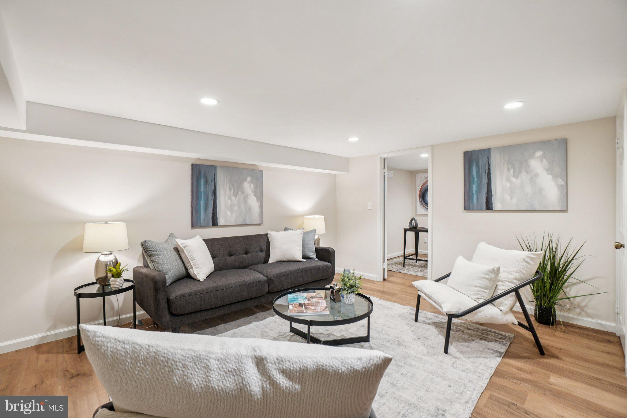 FAIRLINGTON - Residential