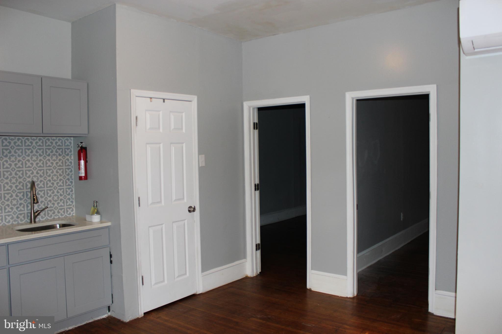 HUNTING PARK - Residential Income