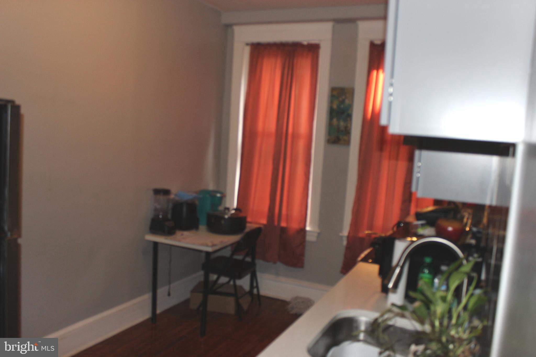 HUNTING PARK - Residential Income