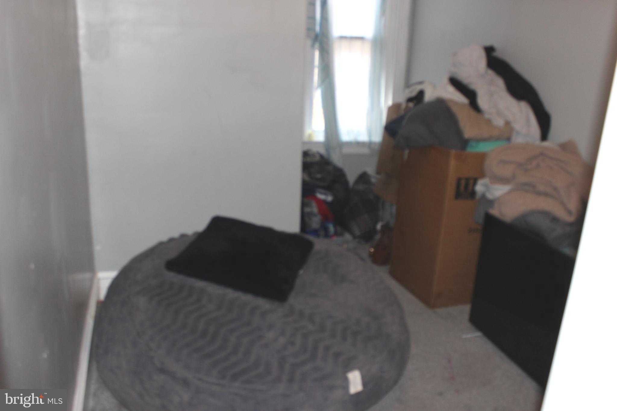 HUNTING PARK - Residential Income