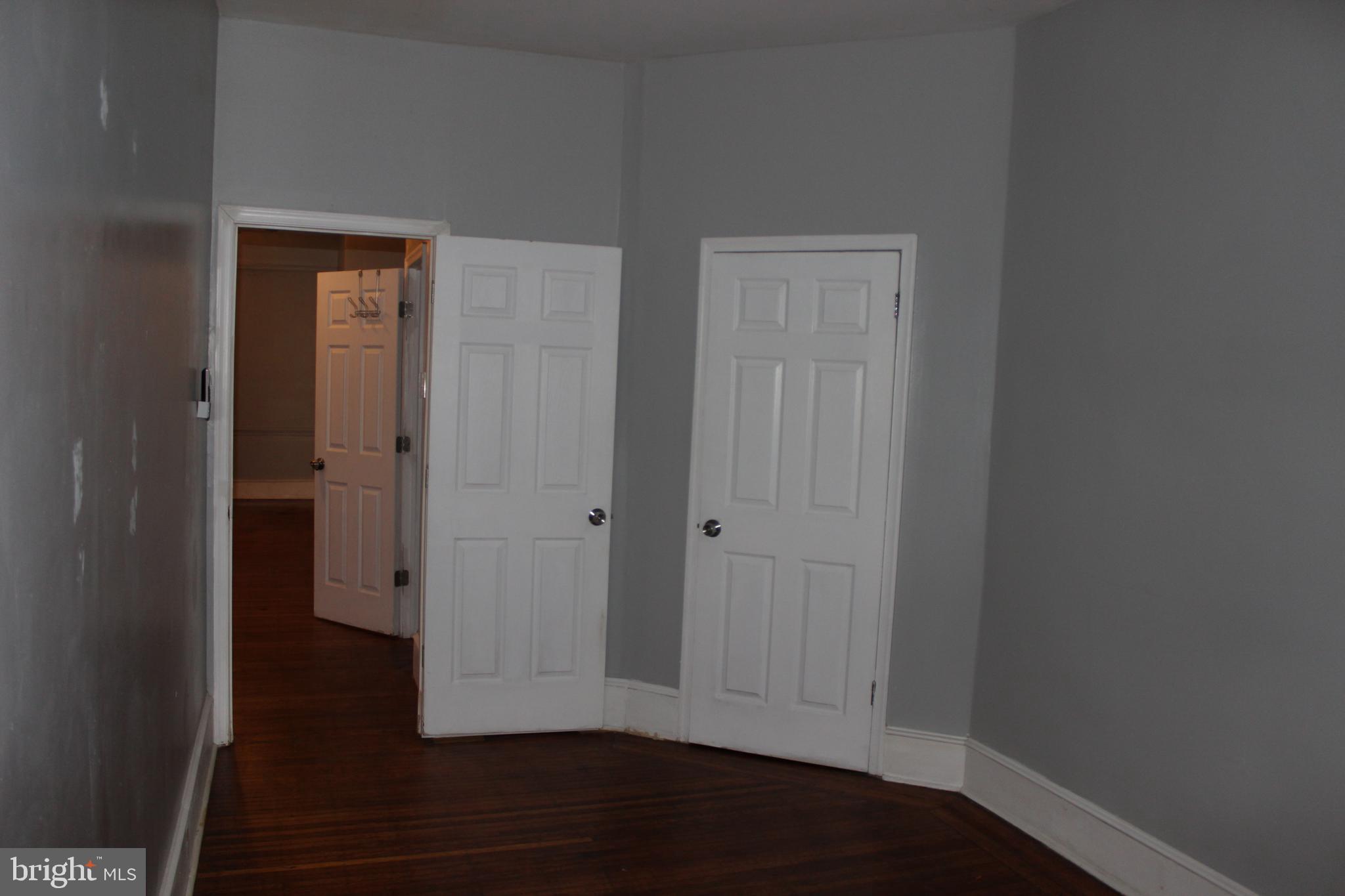 HUNTING PARK - Residential Income