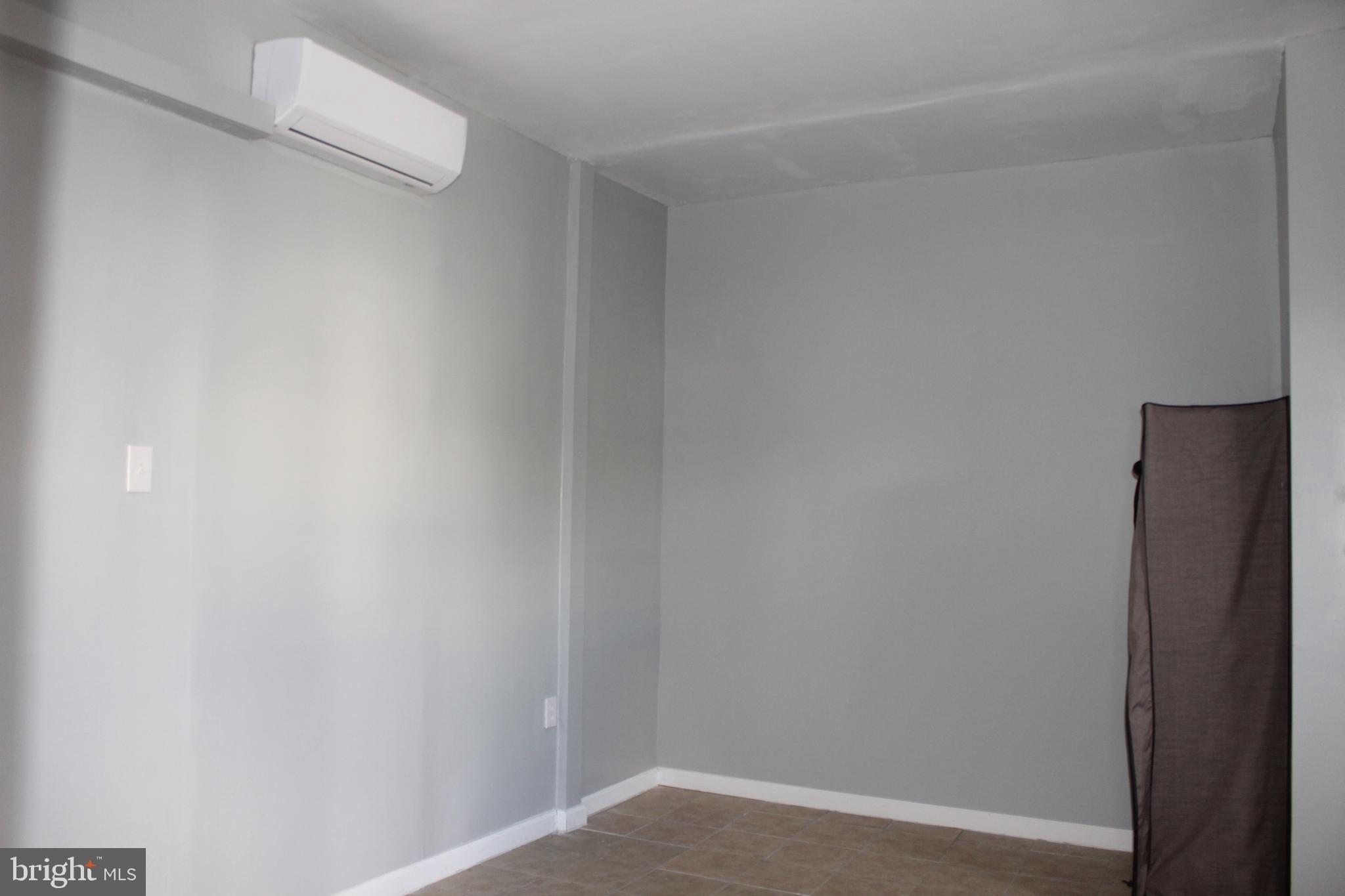 HUNTING PARK - Residential Income