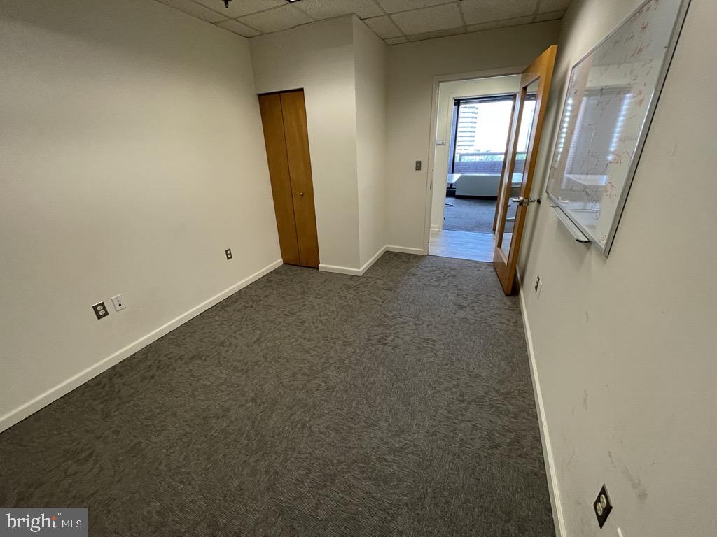 Prime Downtown Silver Spring Location - offering Private Single Suite Options.
Suites 501-A - P starting at $725/mo - $1350/mo (73sf up to 223SF) with shared kitchenette area and conference room - don't pay for SF that you don't use all of the time! Share these spaces and pay a fraction of the cost while still having all the benefits of a private Office in a GREAT downtown space!
Positioned in the vibrant heart of the newly revitalized downtown Silver Spring, 1110 Bonifant offers unmatched accessibility and convenience. Just steps away from more than 30 dining options, the building places your team and clients at the center of a thriving commercial and cultural hub.
Commuting is effortless with the fully operational Paul S. Sarbanes Transit Center and the upcoming Purple Line Metro—scheduled for completion in 2027—both located adjacent to the property.
Ample public parking is available directly next to the building via a nearby parking deck, providing added convenience for both visitors and employees.
Discover premium commercial suites crafted to support focus, collaboration, and growth. With a hospitality-driven approach, our spaces deliver the perfect balance of professionalism and convenience for teams and individuals alike.