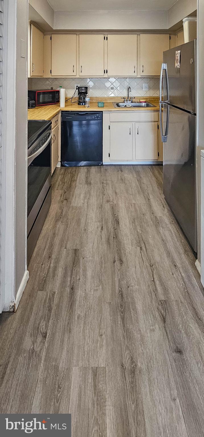 SUNRISE EAST - Residential