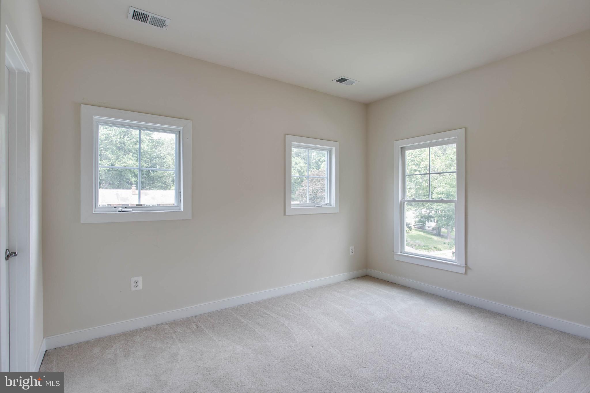 BUSH HILL WOODS - Residential