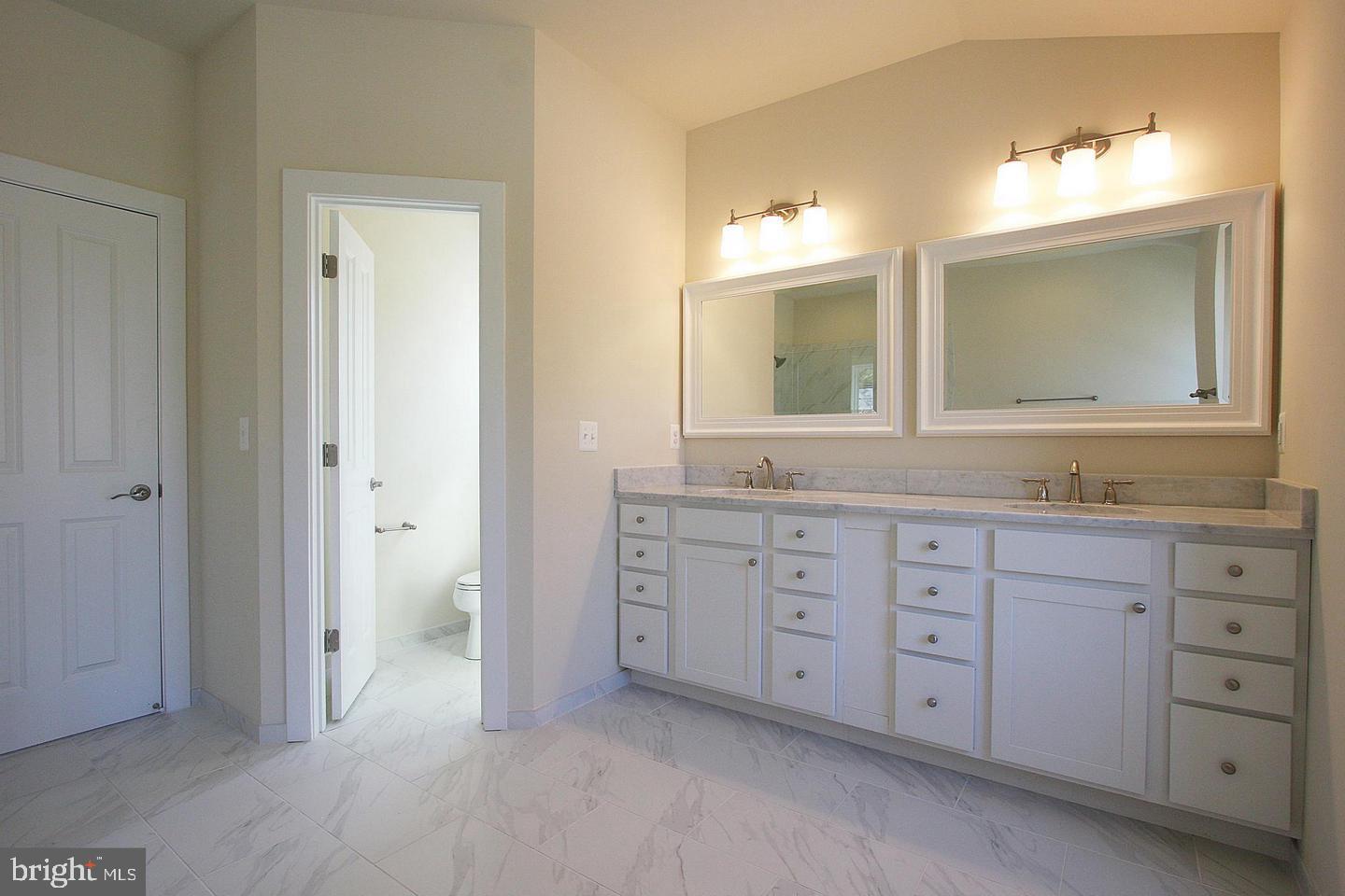 BUSH HILL WOODS - Residential