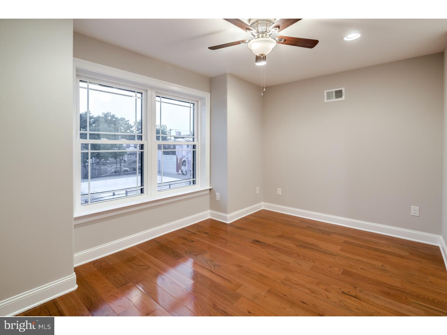 PHILADELPHIA (SOUTH) - Residential