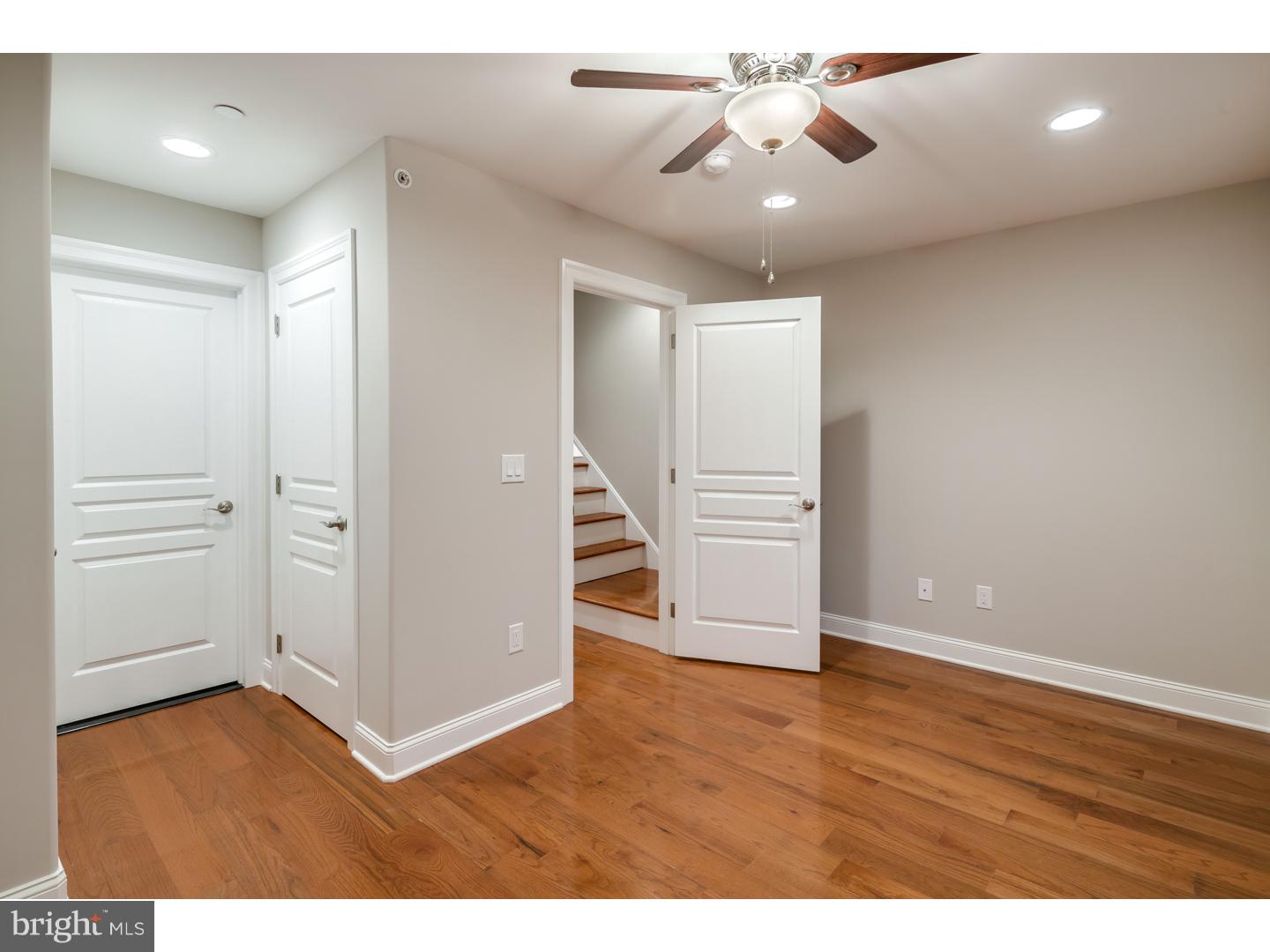 PHILADELPHIA (SOUTH) - Residential