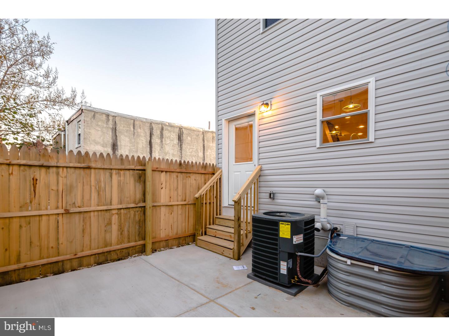 PHILADELPHIA (SOUTH) - Residential