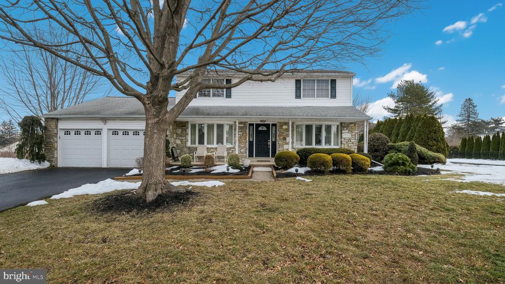 Photo of 799 Bobwhite Lane, HUNTINGDON VALLEY, PA 19006 (MLS # PAMC2168314)