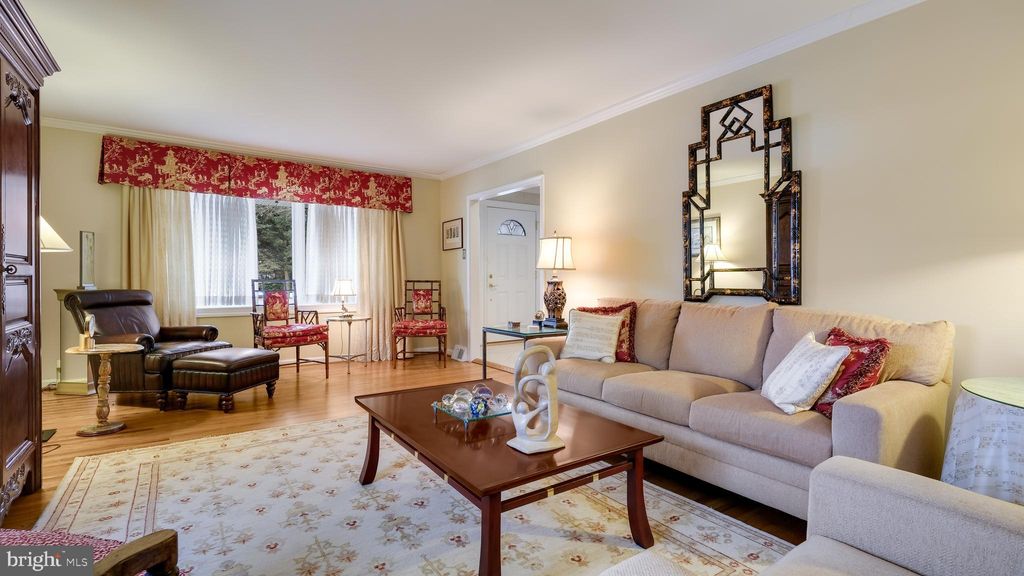 Photo of 799 Bobwhite Lane, HUNTINGDON VALLEY, PA 19006 (MLS # PAMC2168314)