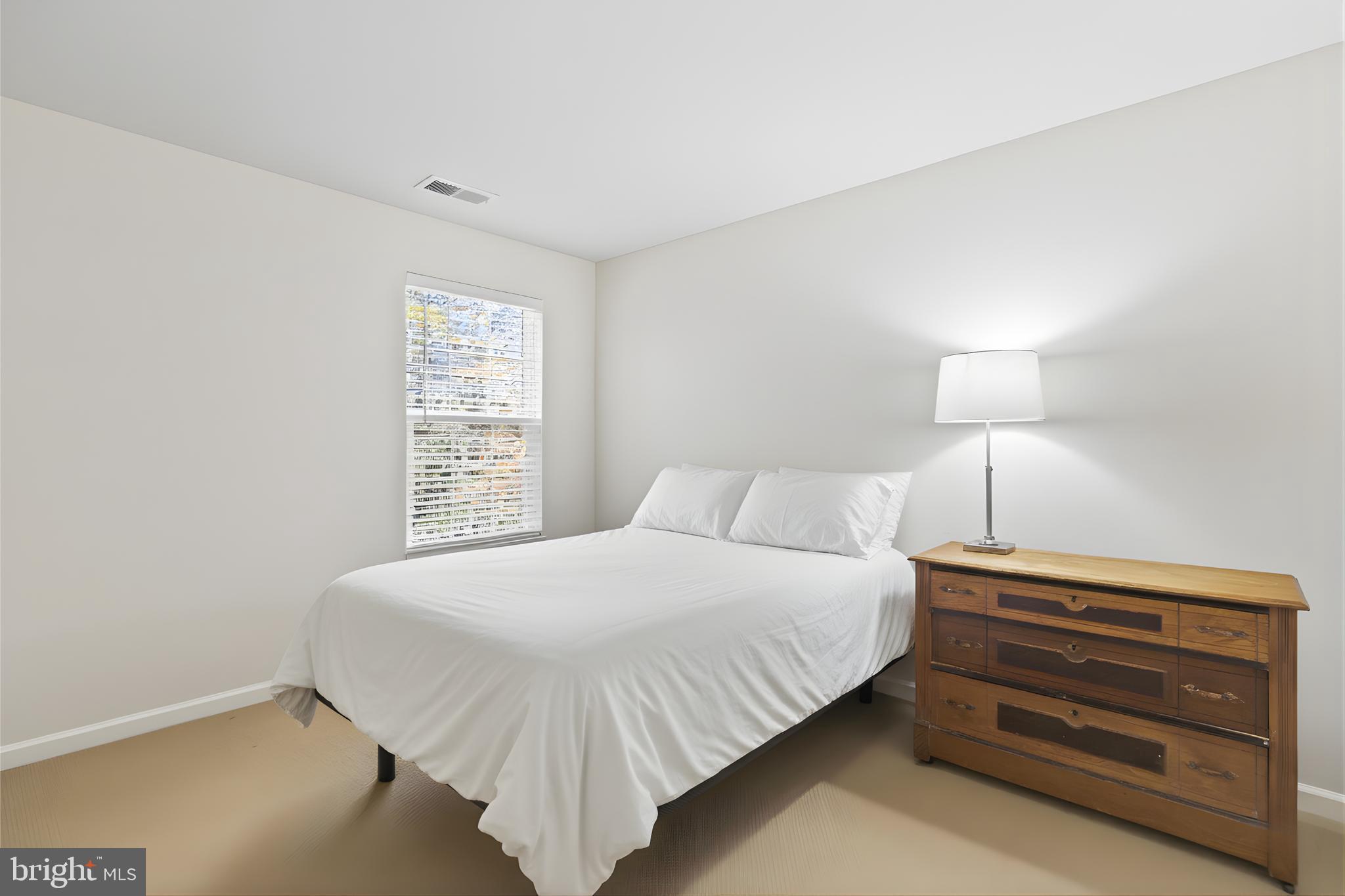 HIGHLAND FARM - Residential