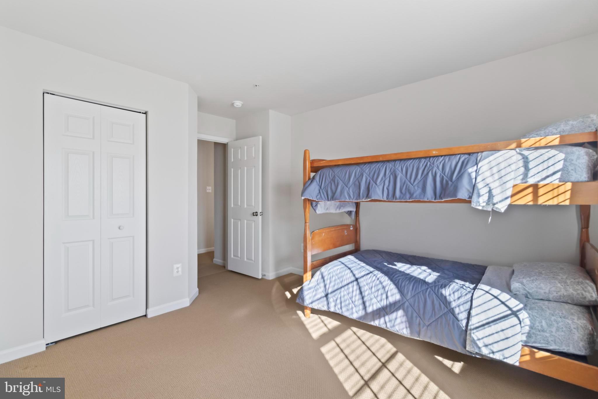 HIGHLAND FARM - Residential