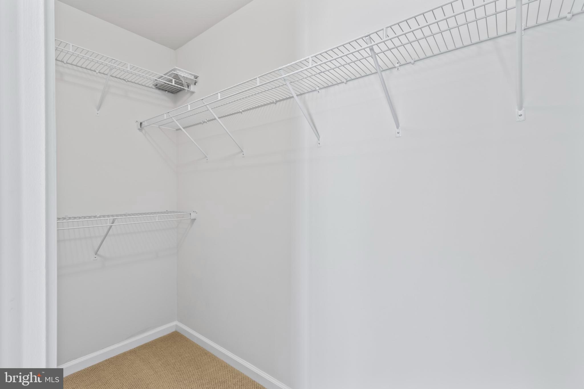 HIGHLAND FARM - Residential