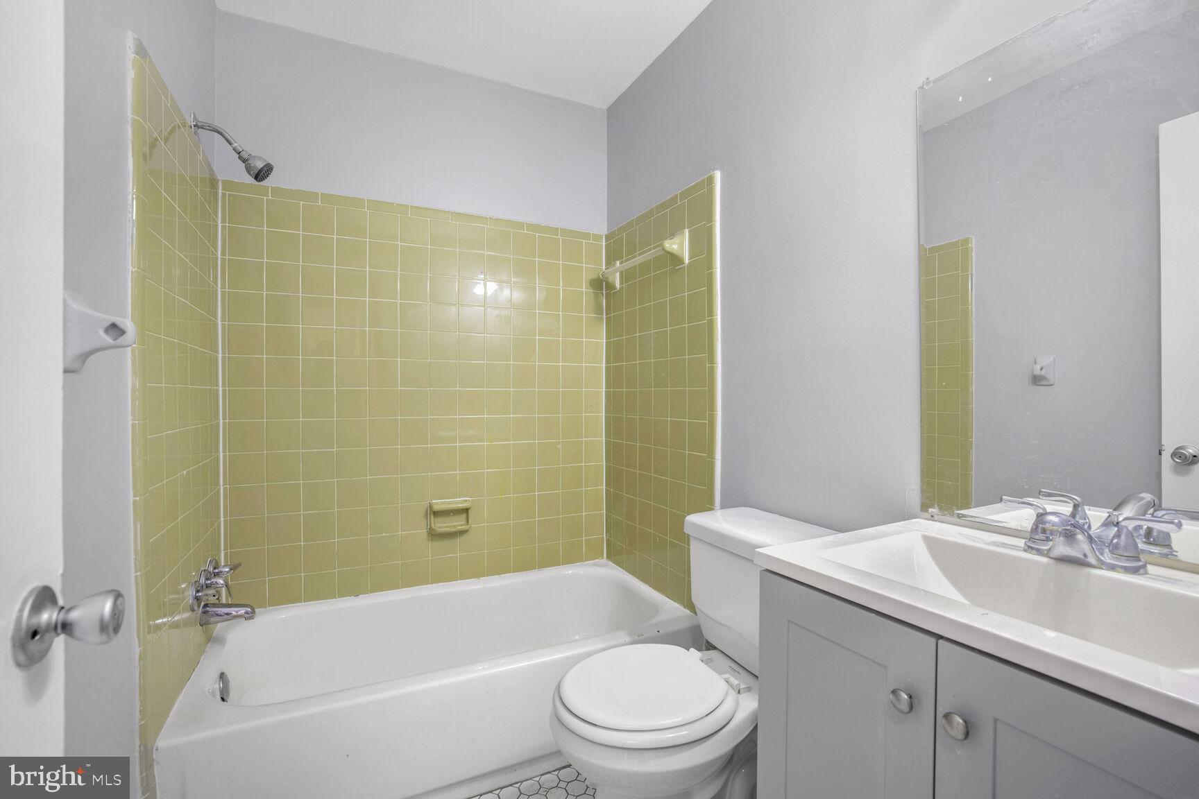 HAMLET NORTH - Residential