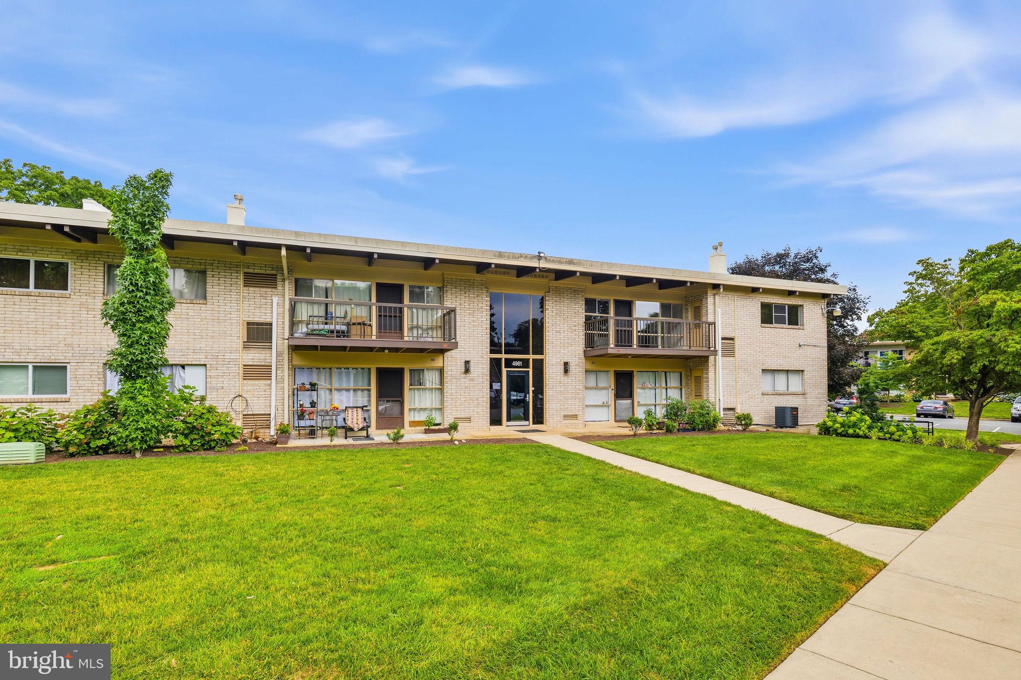 4961 AMERICANA DRIVE 208