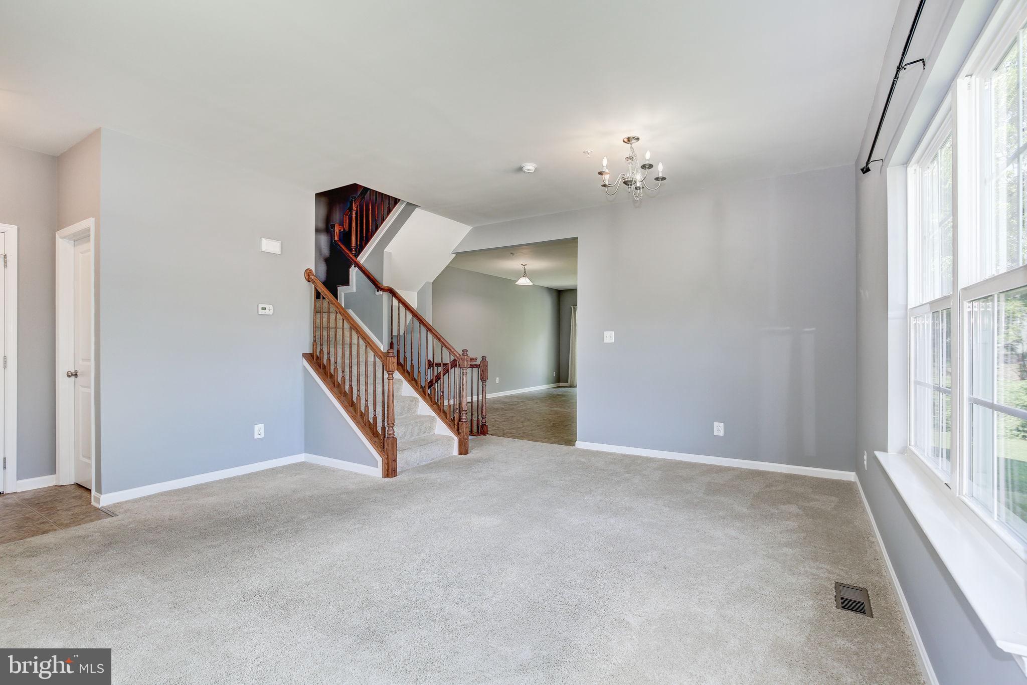 LOCH HILL - Residential Lease