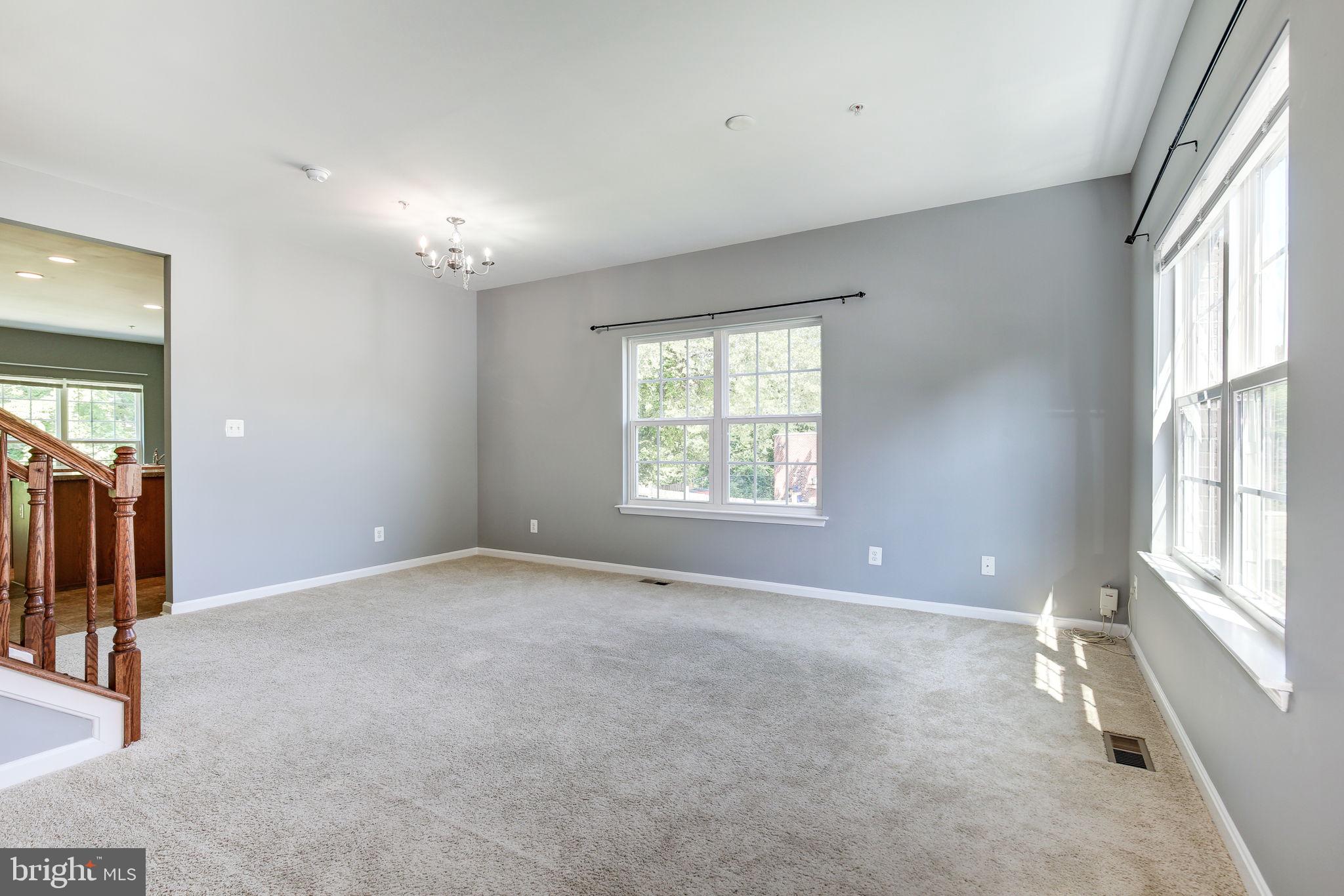 LOCH HILL - Residential Lease