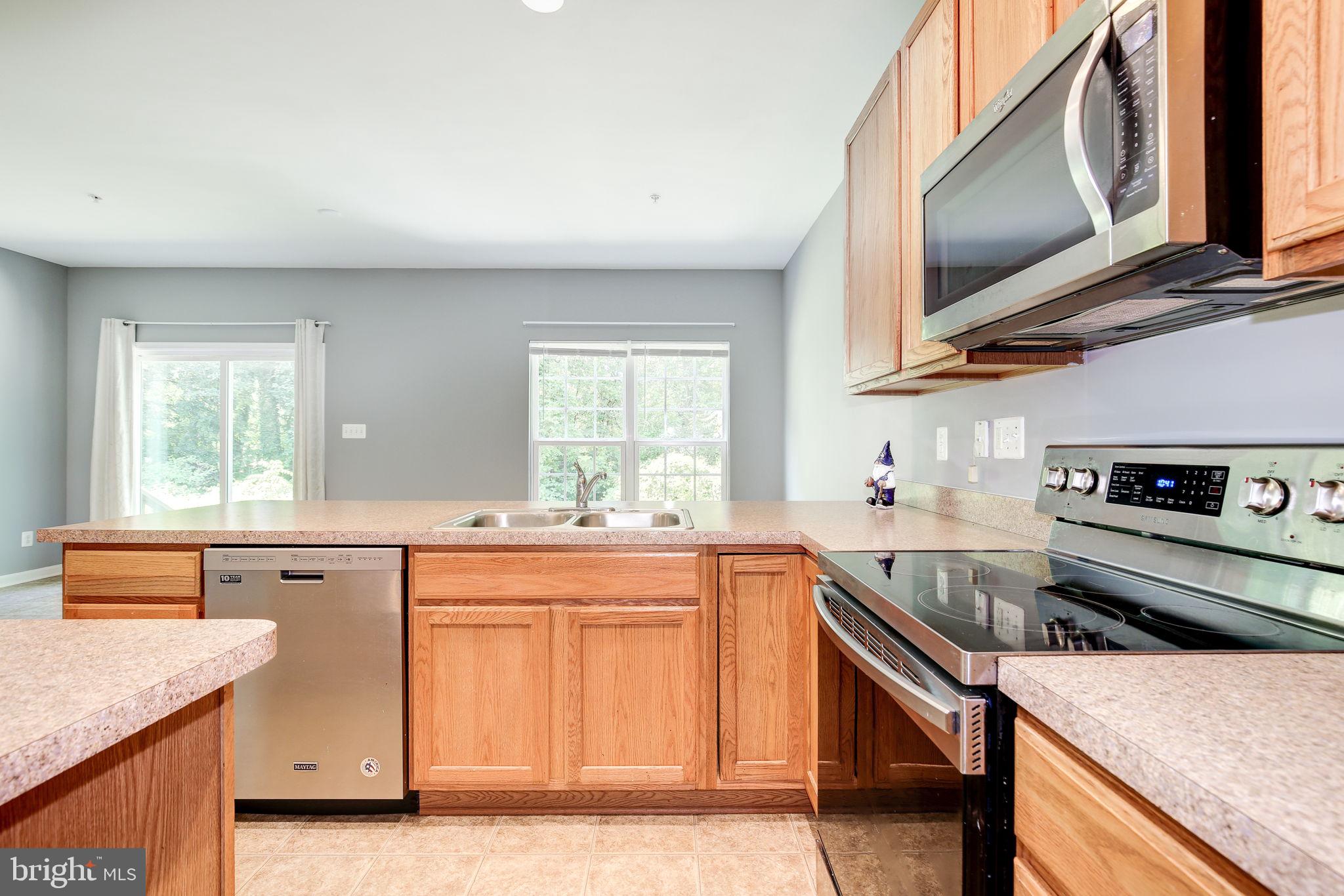 LOCH HILL - Residential Lease