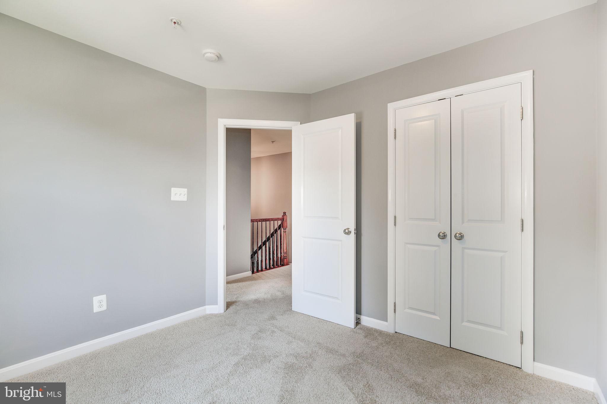 LOCH HILL - Residential Lease