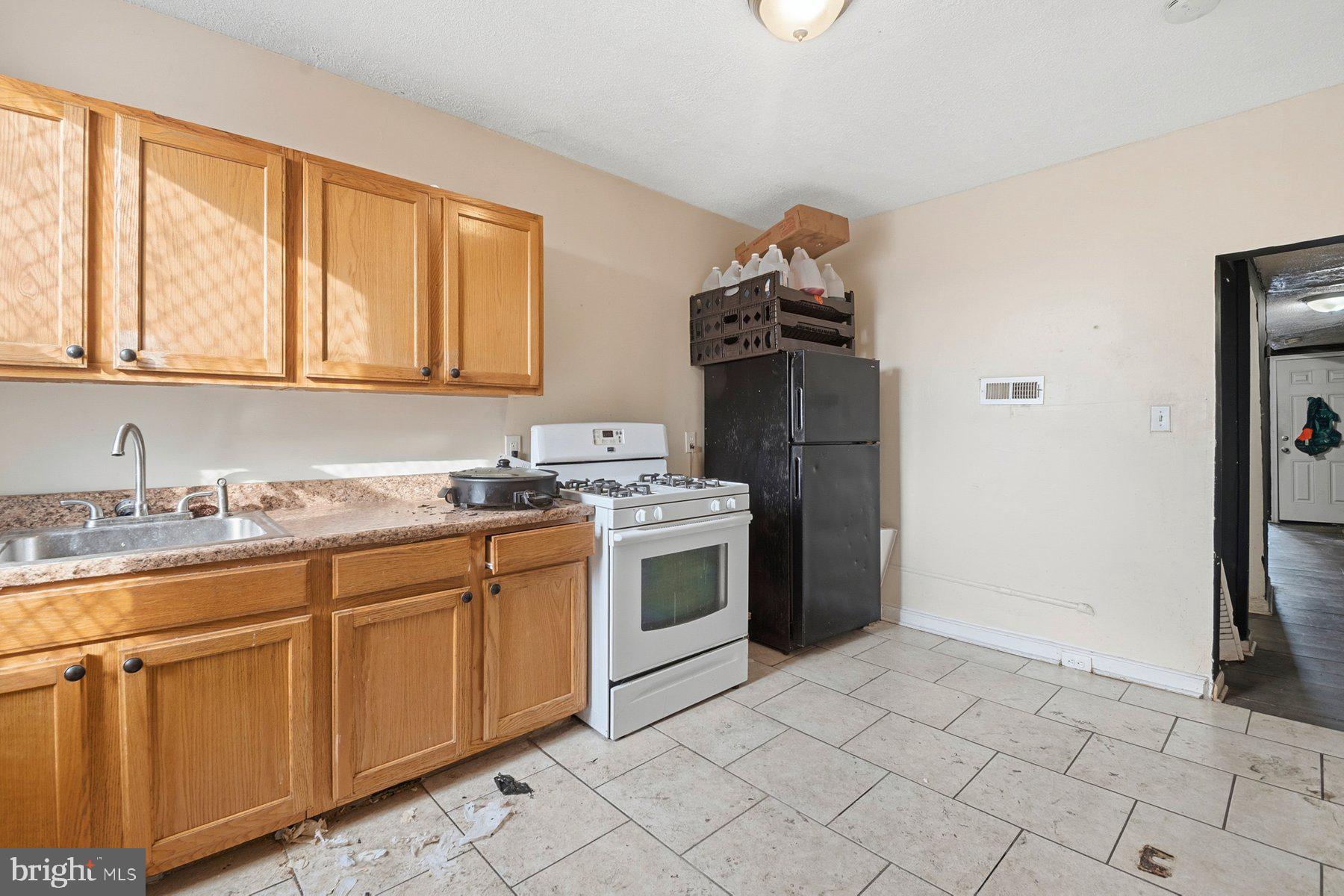 PENN NORTH - Residential Income