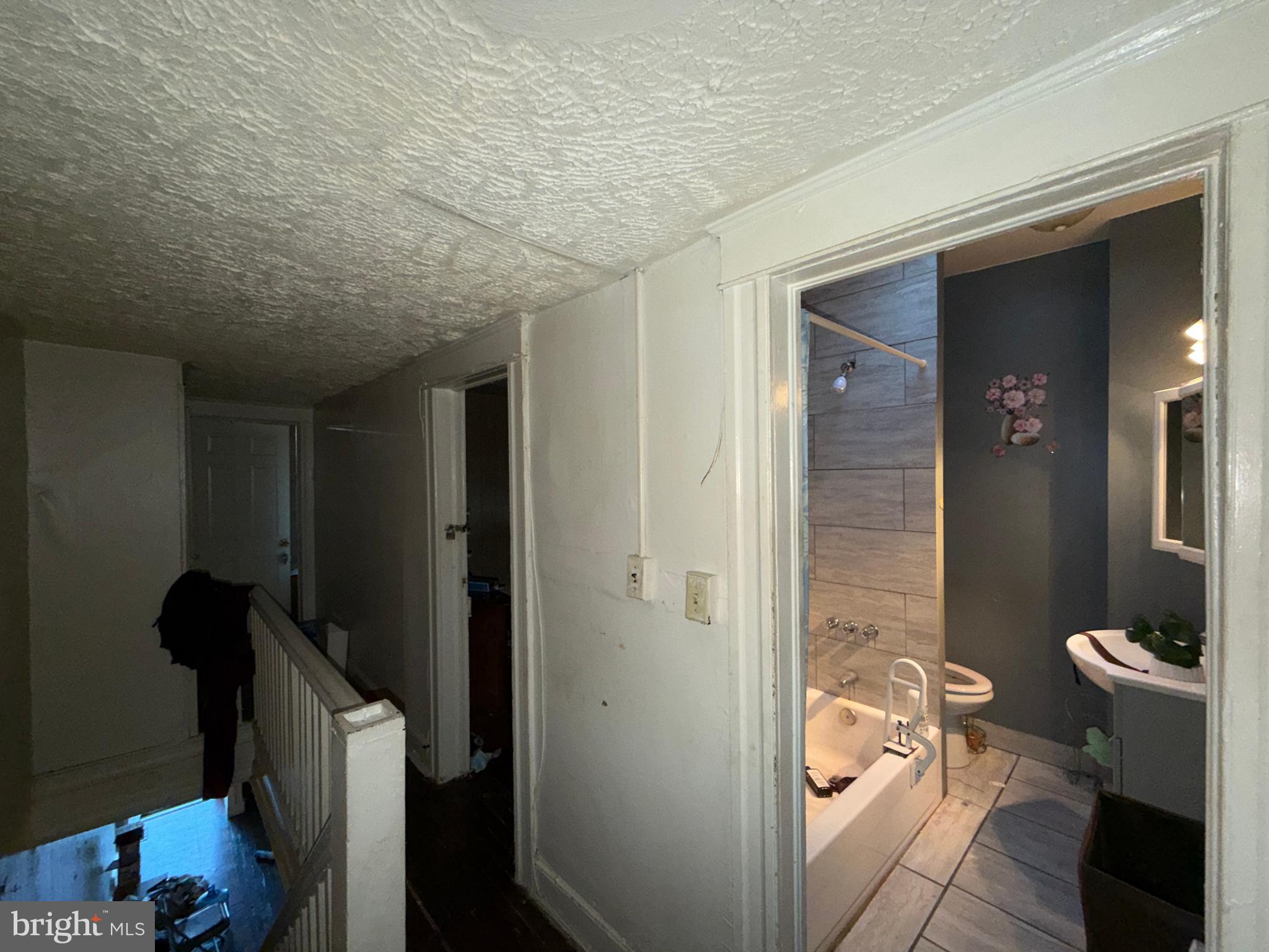 SHIPLEY HILL - Residential