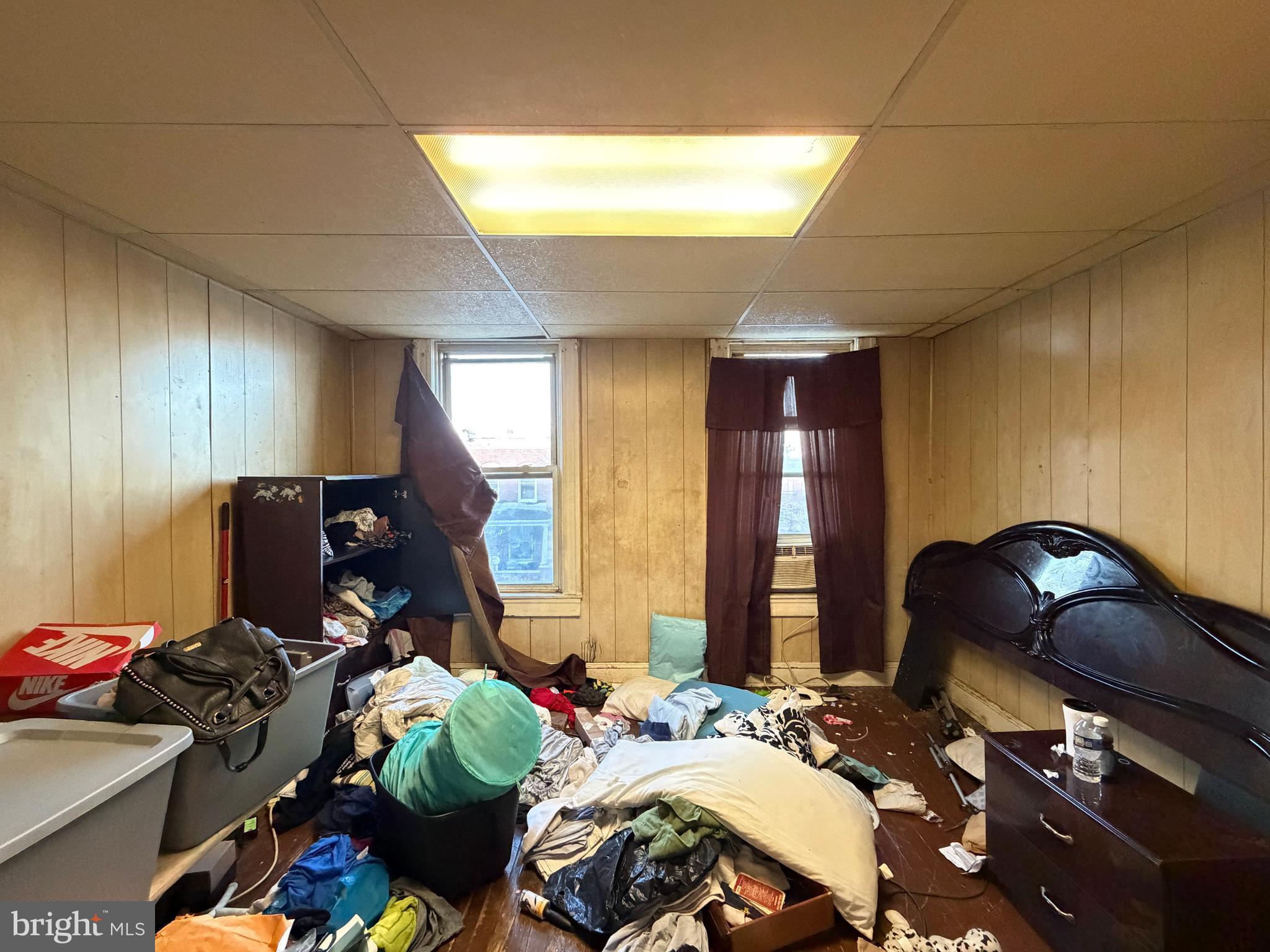 SHIPLEY HILL - Residential