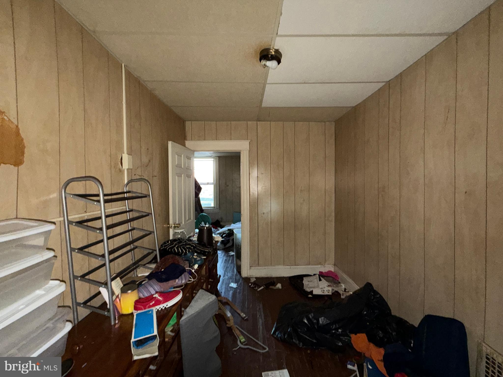 SHIPLEY HILL - Residential