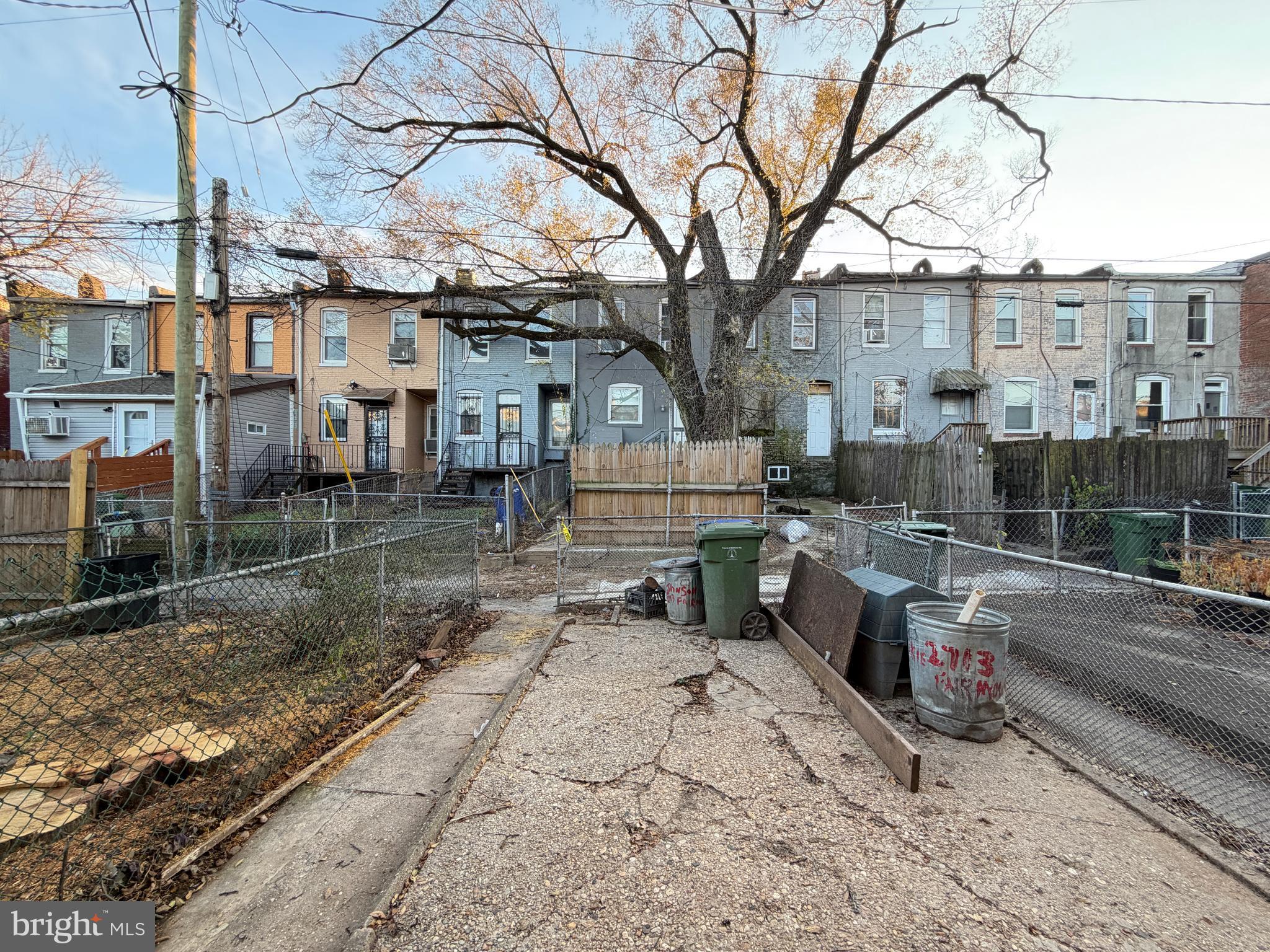 SHIPLEY HILL - Residential