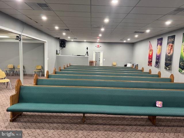 2584 VALLEY AVENUE 2606