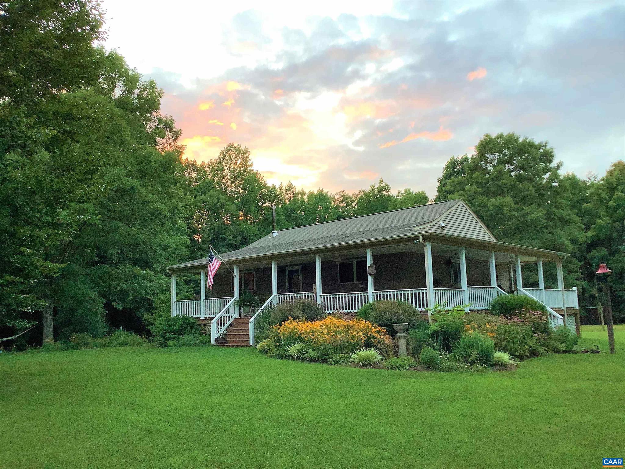 PIEDMONT SHORES - Residential