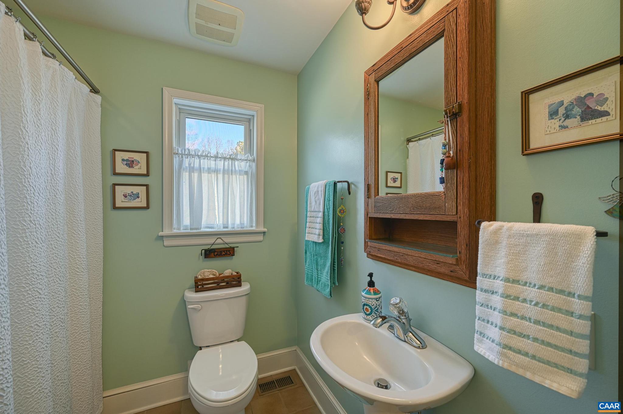 PIEDMONT SHORES - Residential