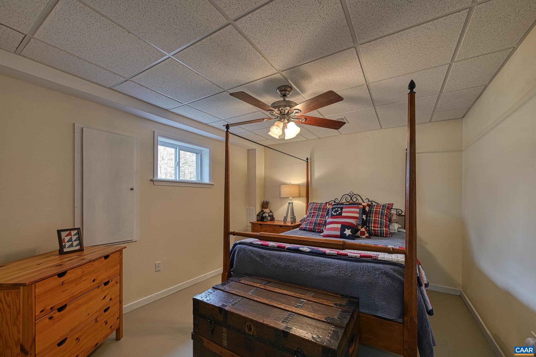 PIEDMONT SHORES - Residential