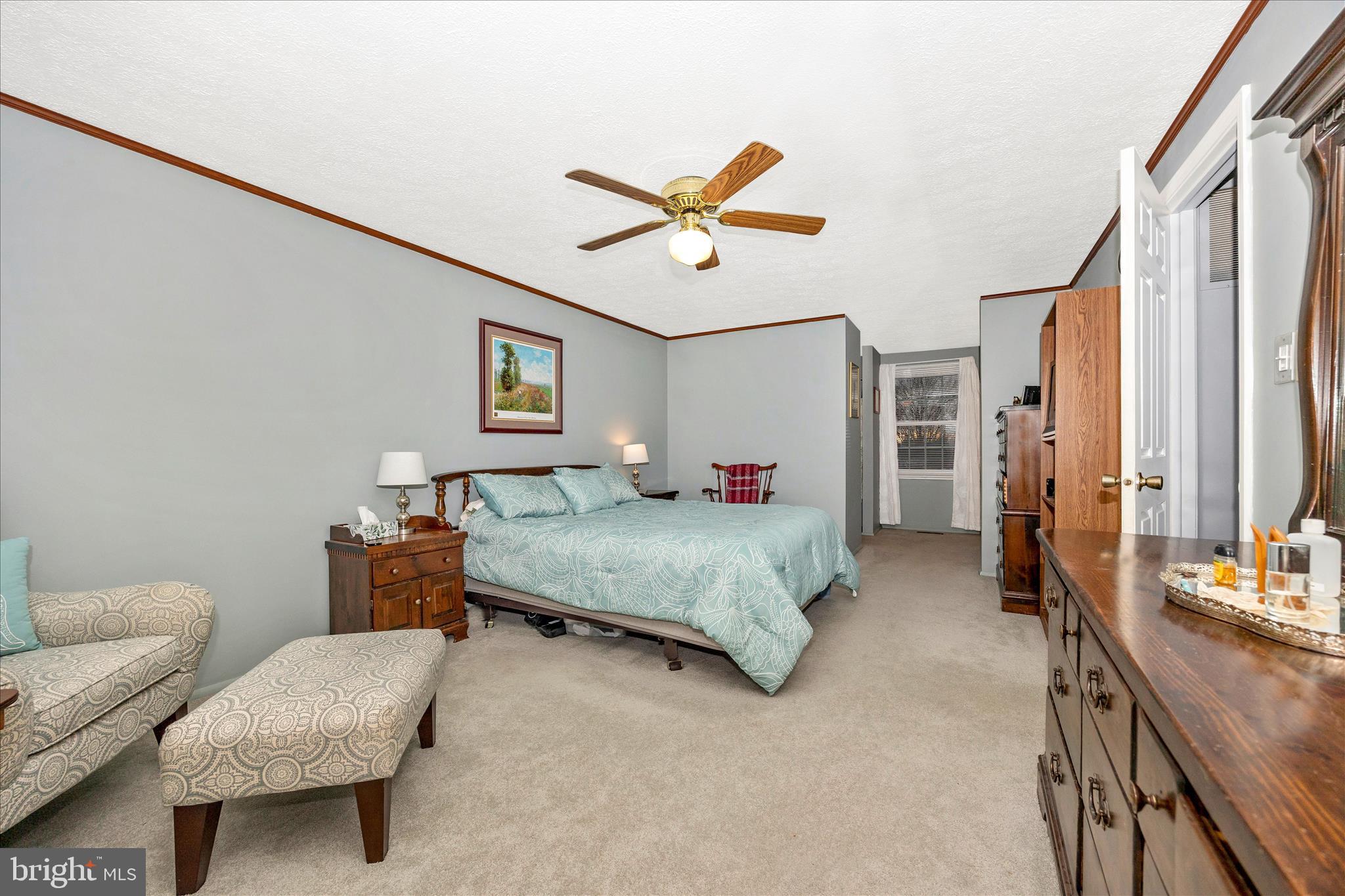 GLADE MANOR - Residential