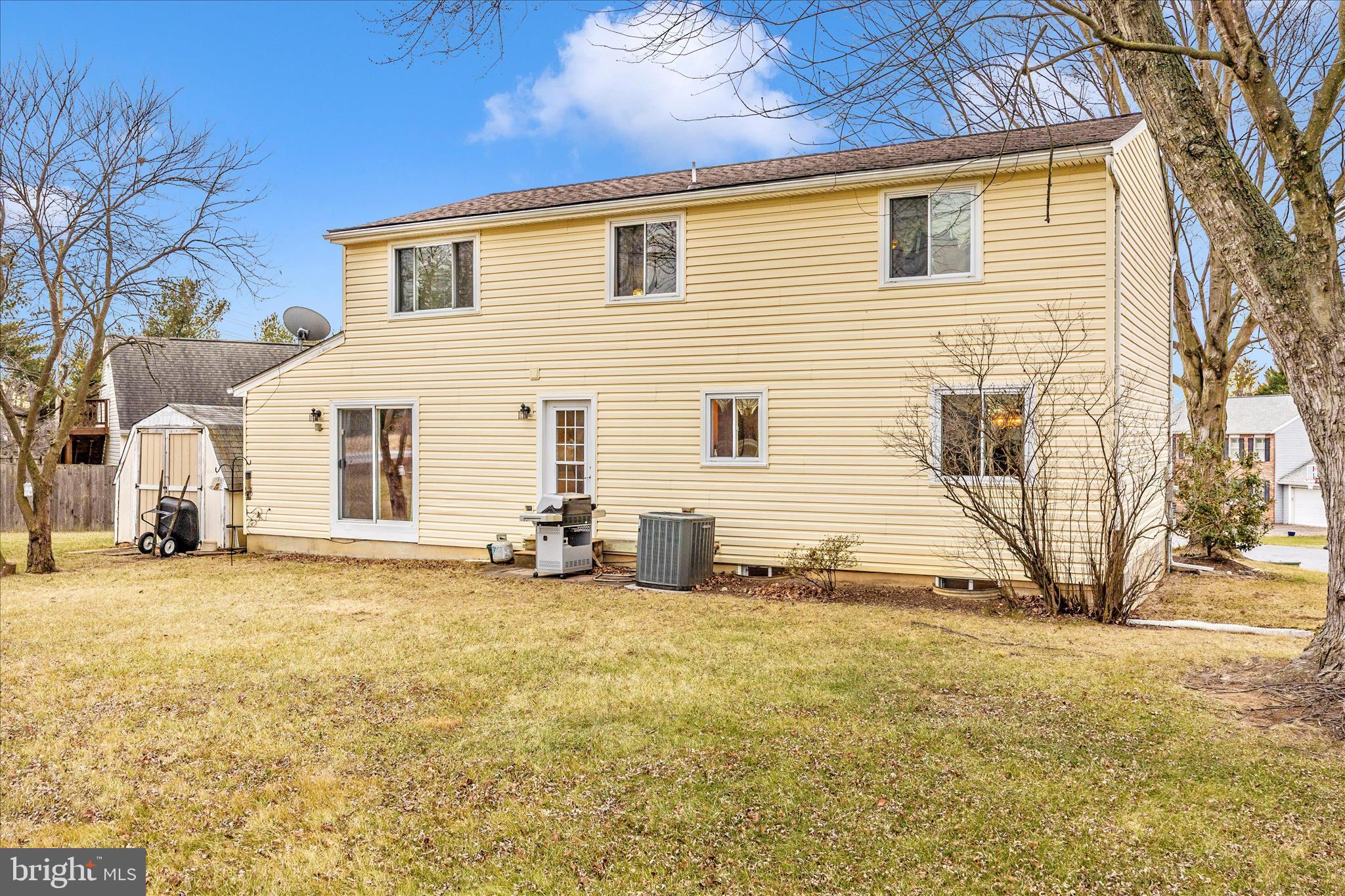 GLADE MANOR - Residential