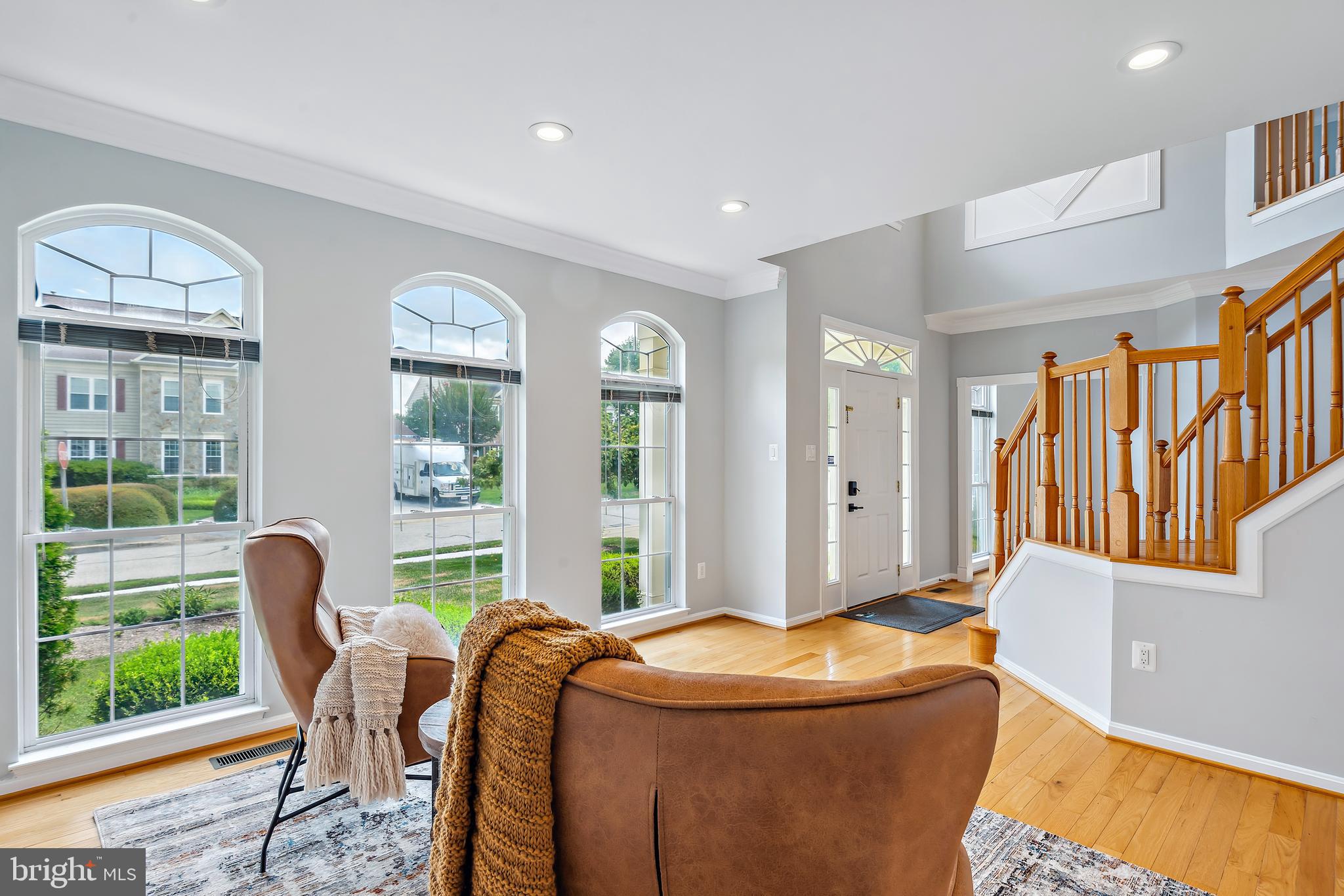 LYNDWOOD MANOR - Residential