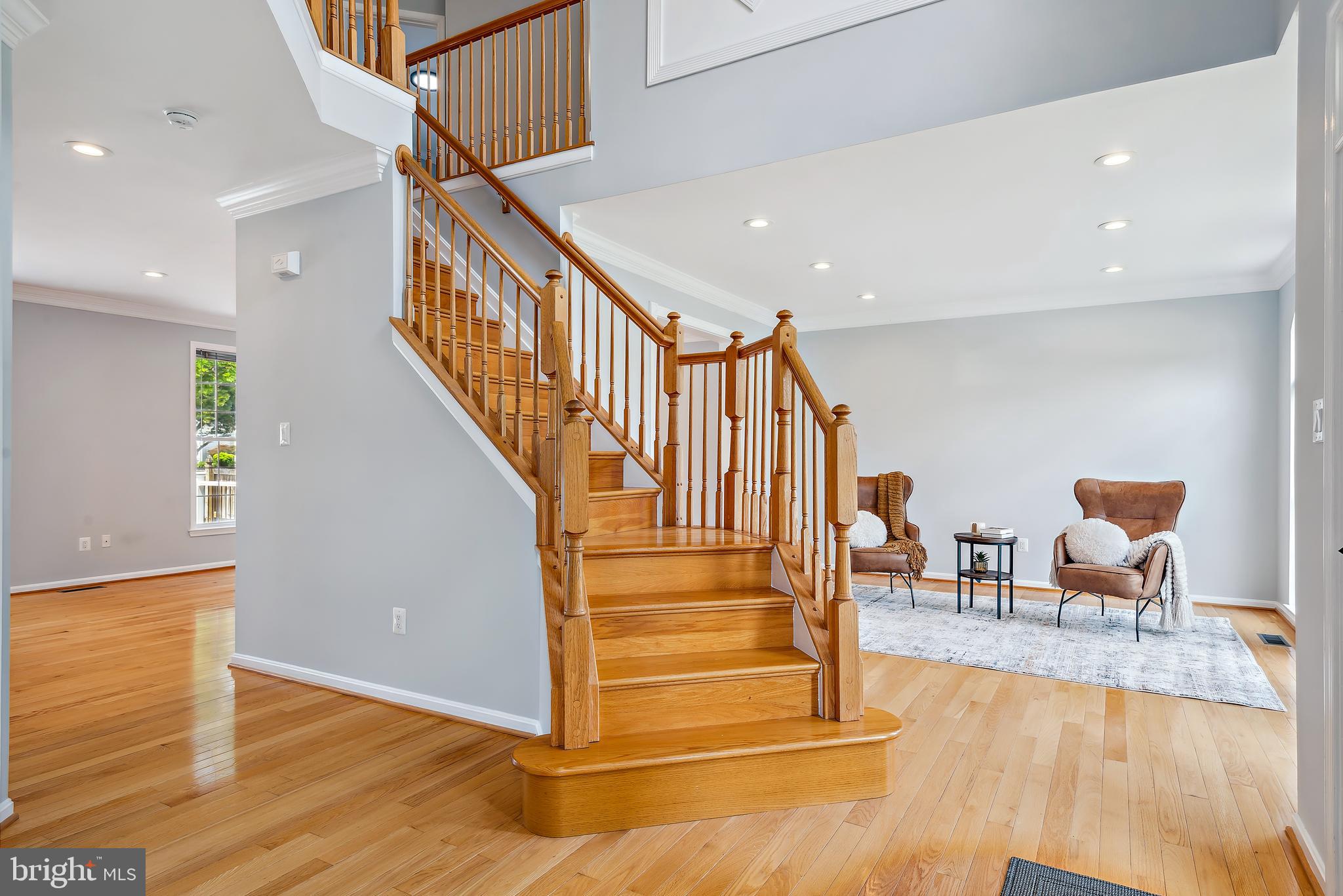 LYNDWOOD MANOR - Residential