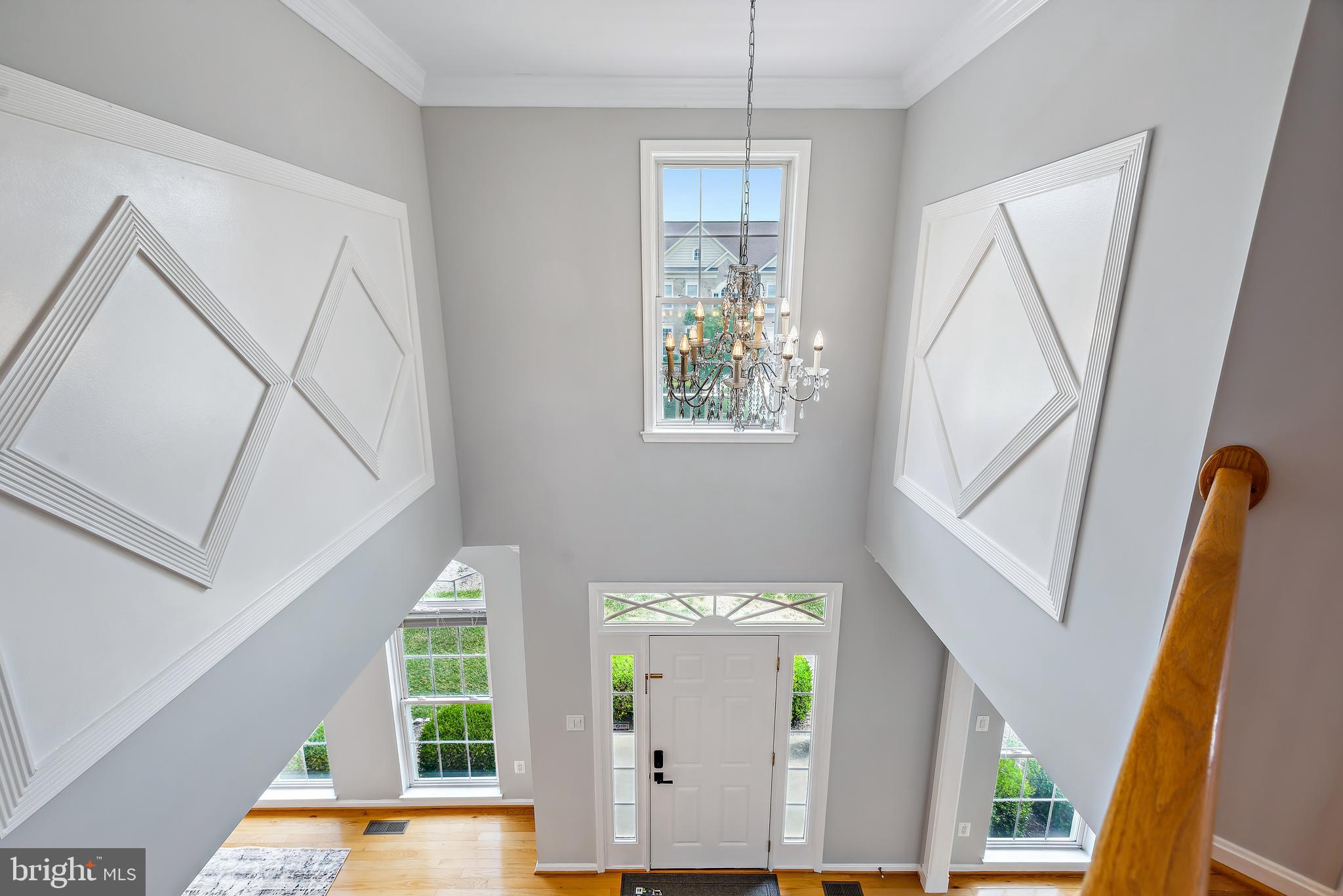 LYNDWOOD MANOR - Residential