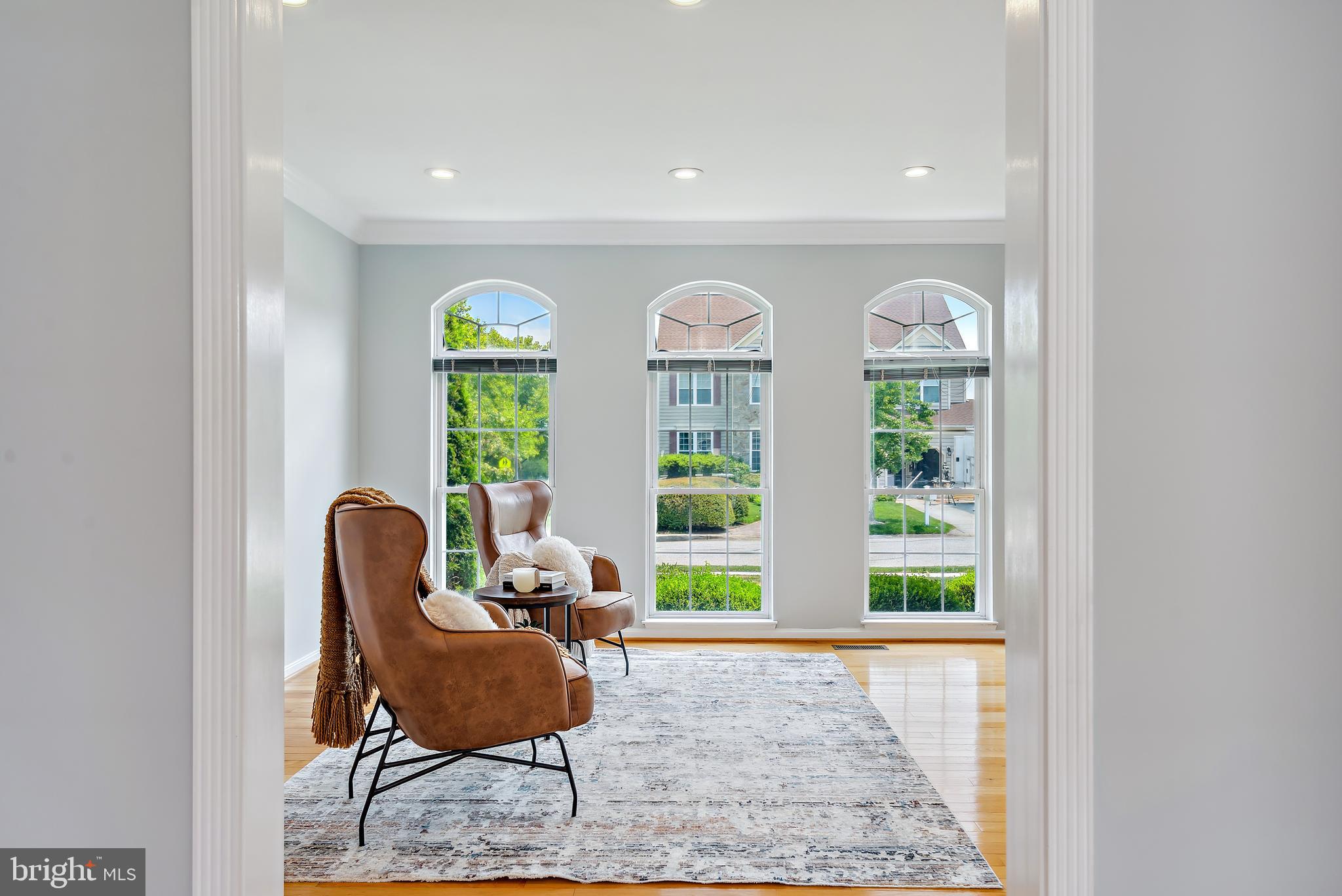 LYNDWOOD MANOR - Residential