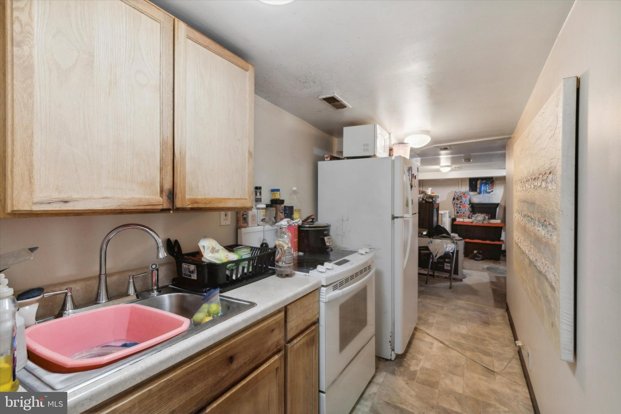 OAK LANE - Commercial Sale