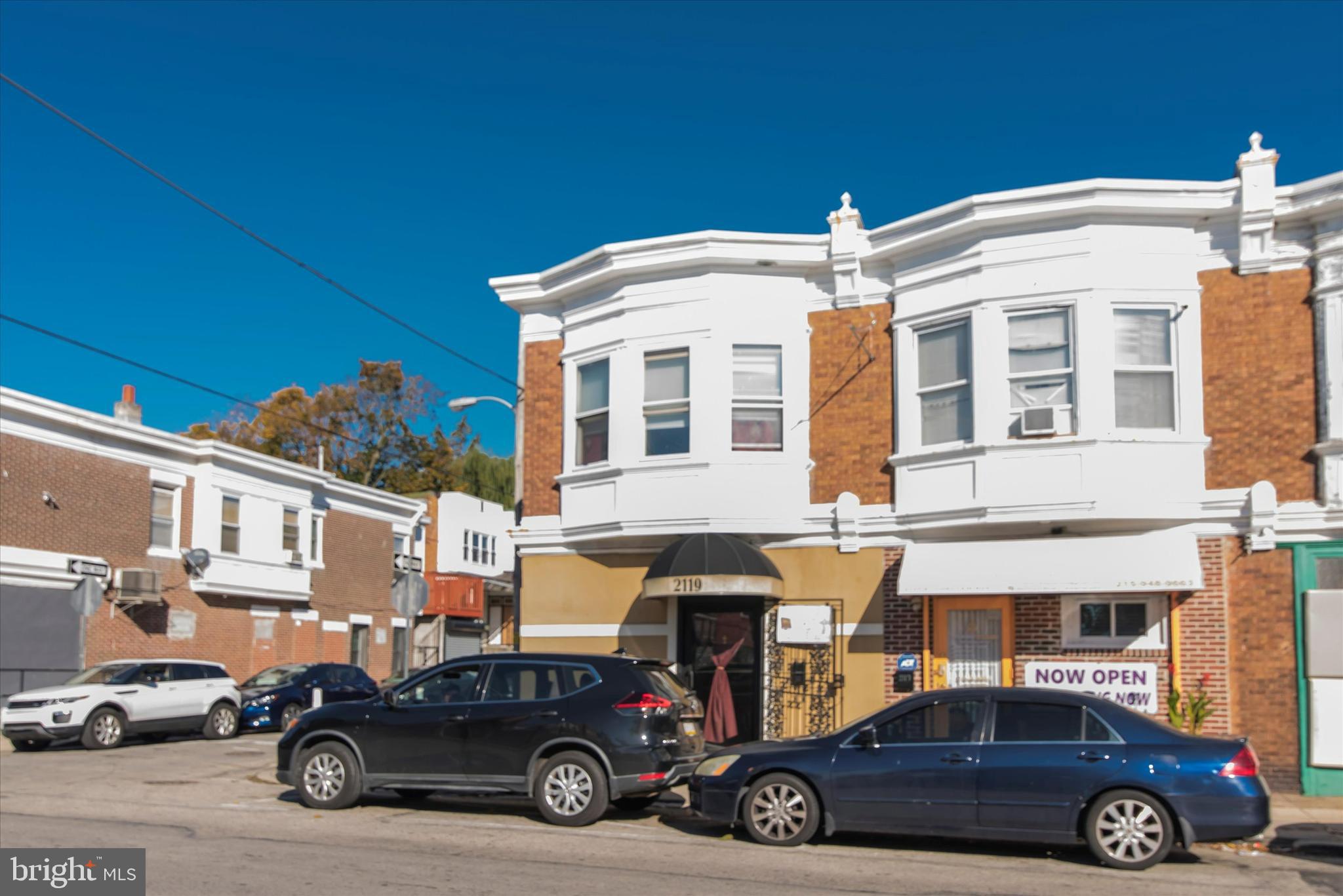 OAK LANE - Commercial Sale