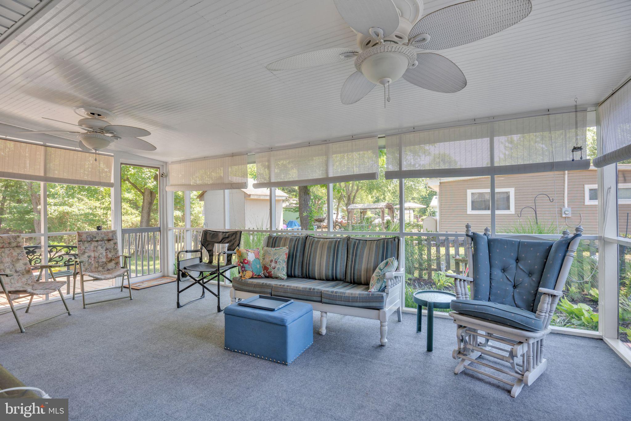 SOUTH HAMPTON VILLAGE - Residential