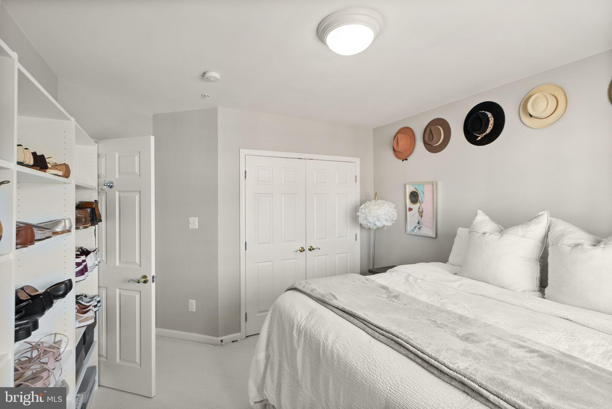 RESIDENCES AT BRAMBLETON - Residential