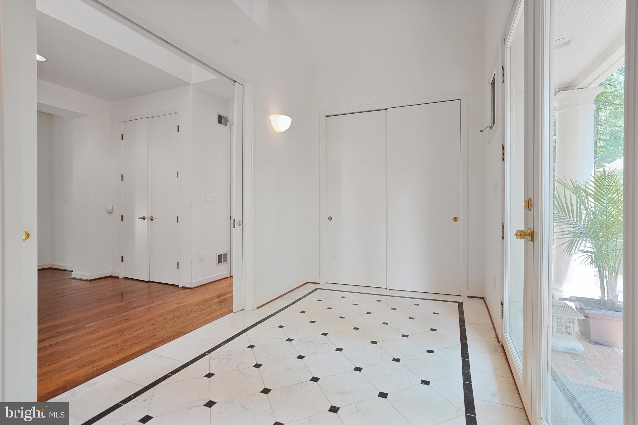 SWINKS MILL - Residential