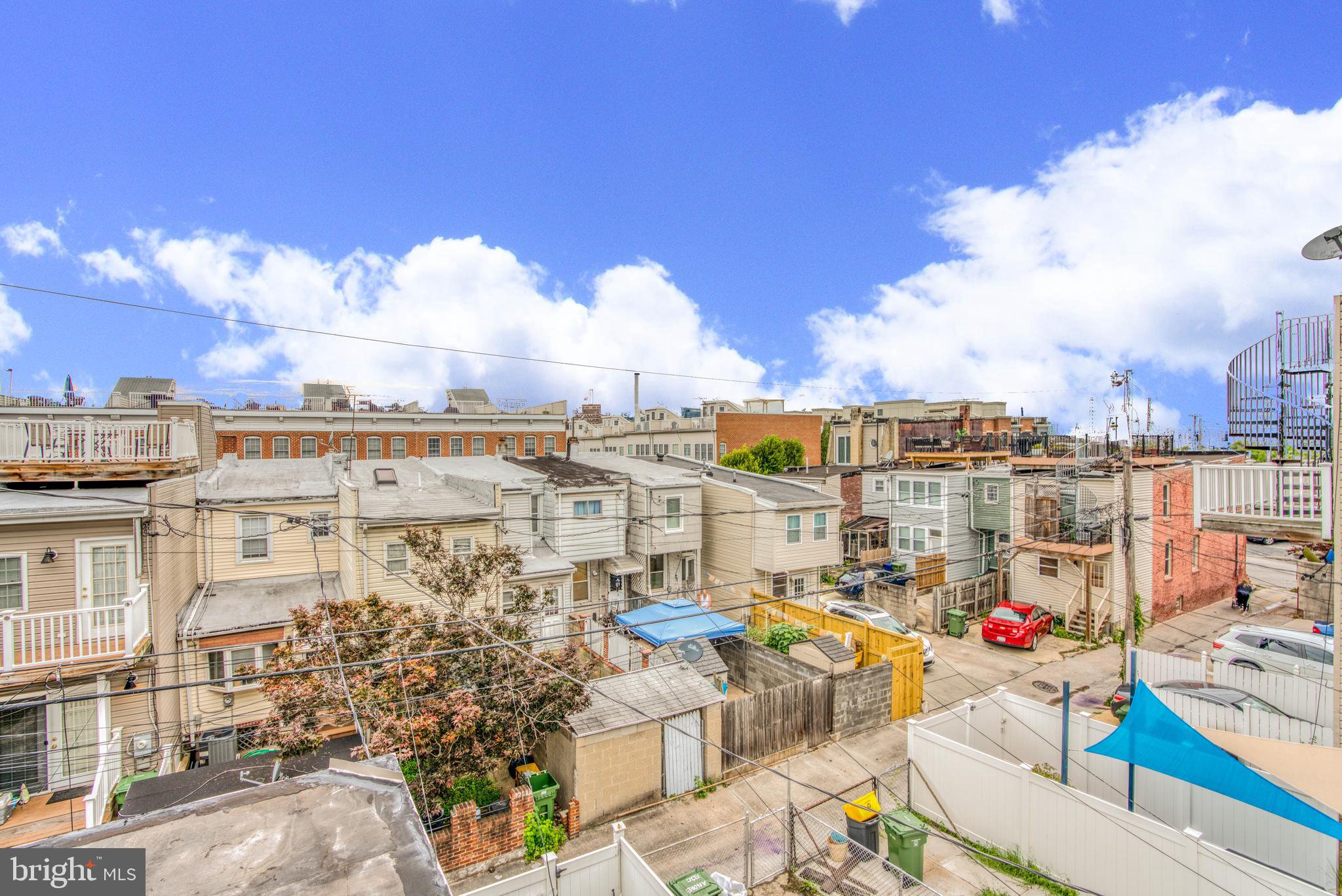 LOCUST POINT - Residential