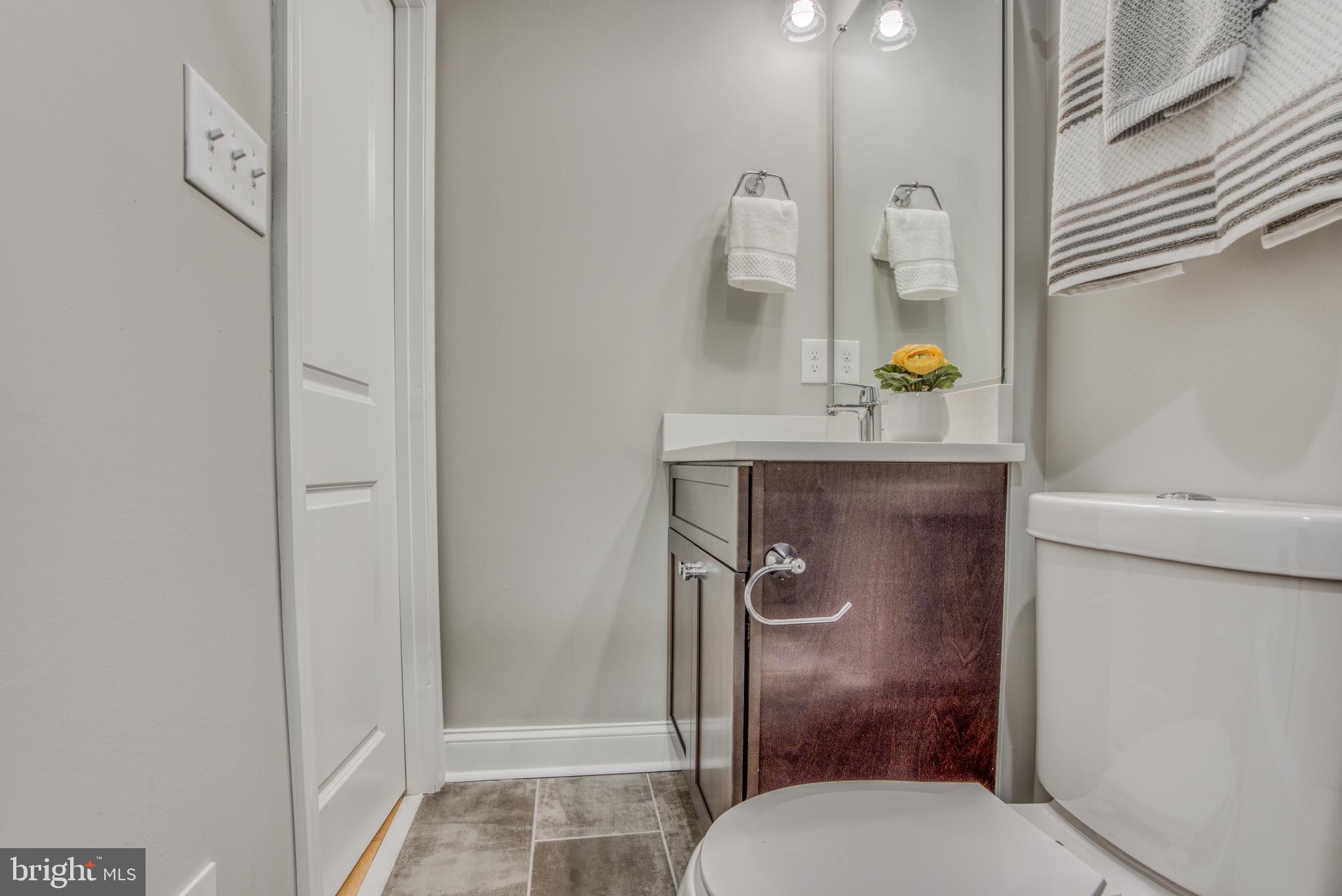 LOCUST POINT - Residential