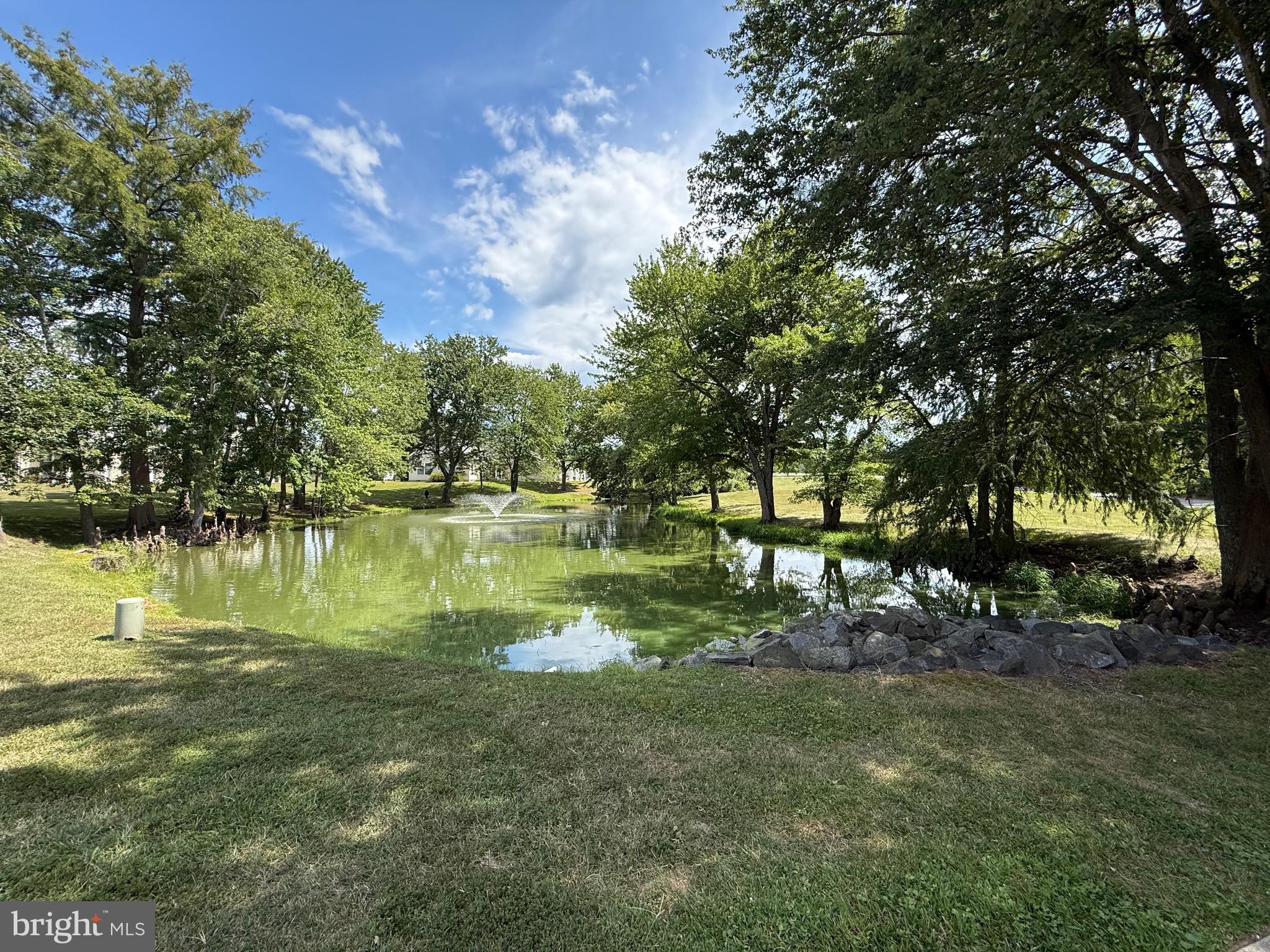 202 EVERETT LANE