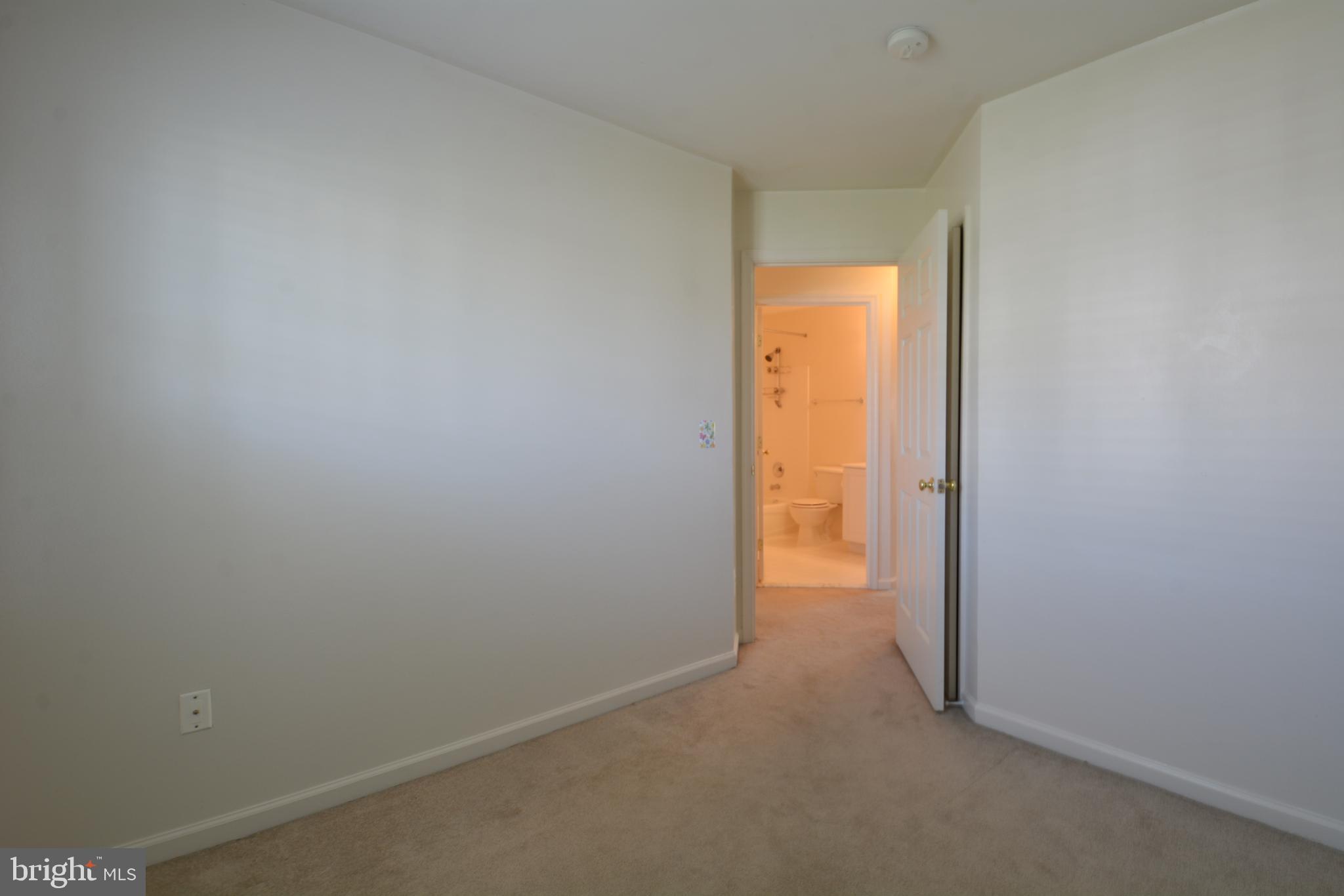 CAMERON STATION - Residential Lease